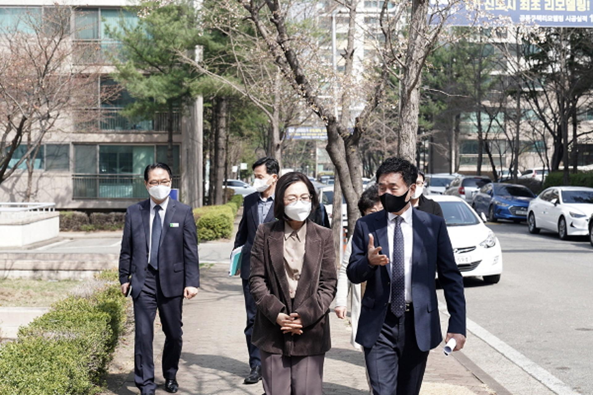 은수미 성남시장, ‘한솔 5단지’ 리모델링 주택조합 방문