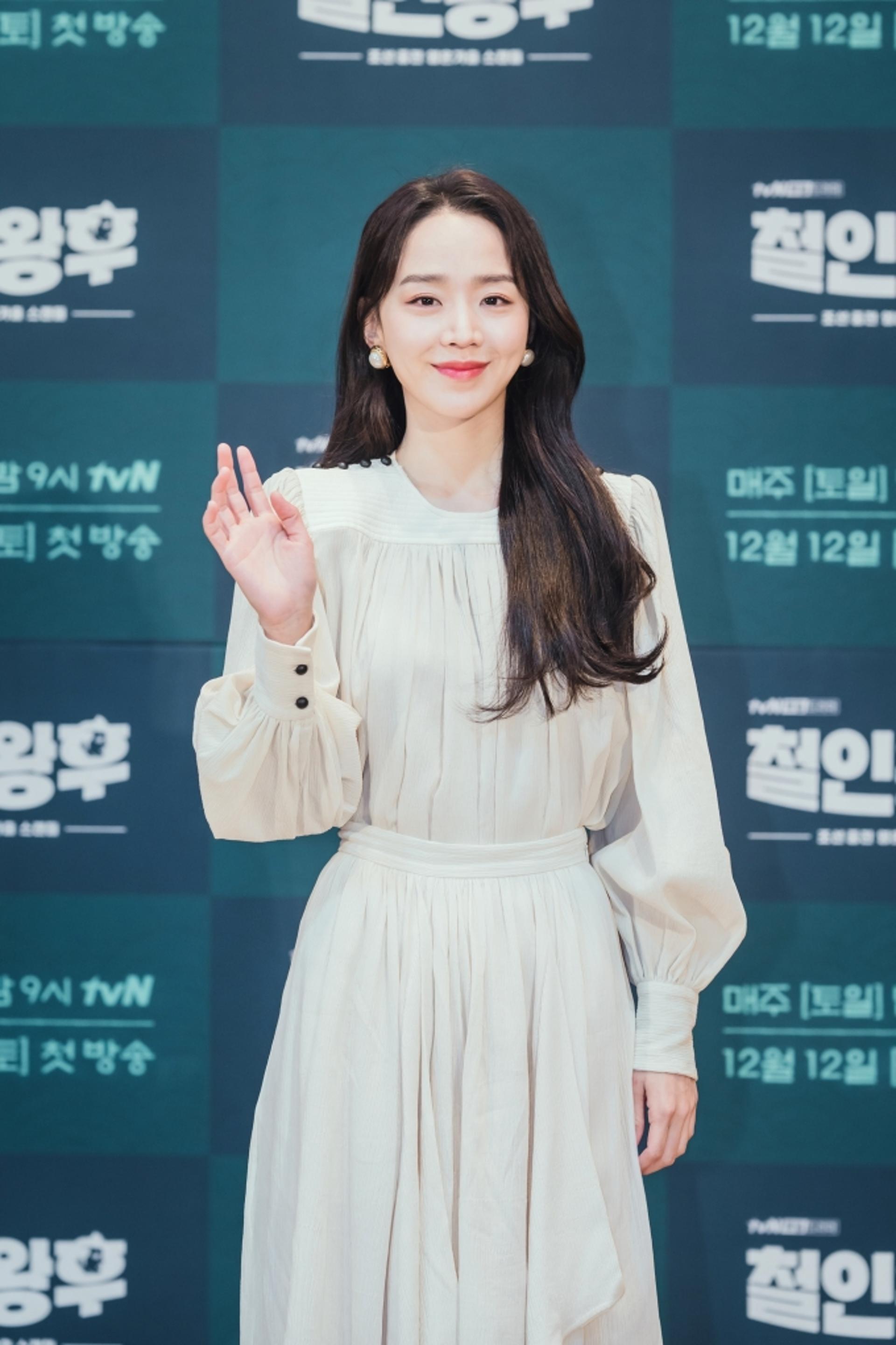 역사왜곡 논란, 신혜선도 '불똥… 광고 줄줄이 손절?