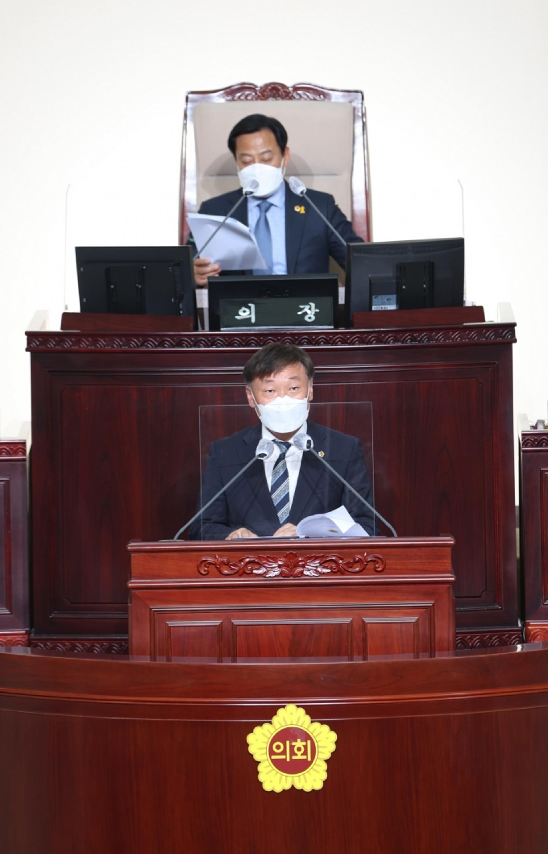 경기도의회 남종섭 위원장 "기흥호수 수상골프장 재계약 즉각 중지해야"