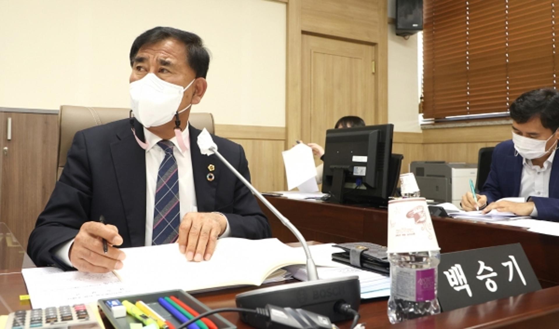 경기도, 농민기본소득 지급 추진…관련 조례안 상임위 통과