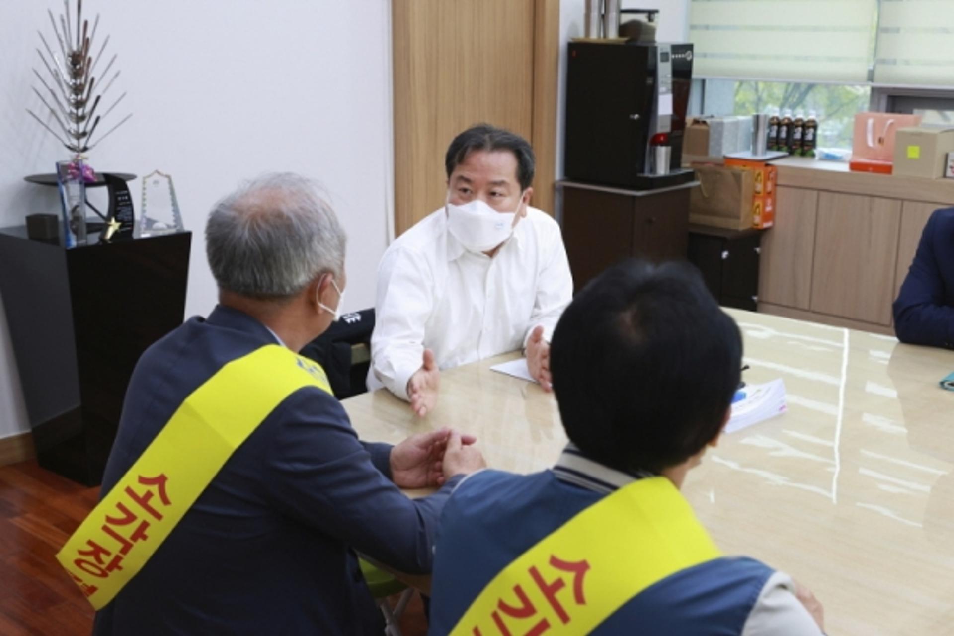 조광한 시장, 왕숙2지구 소각장반대위 의견 수렴