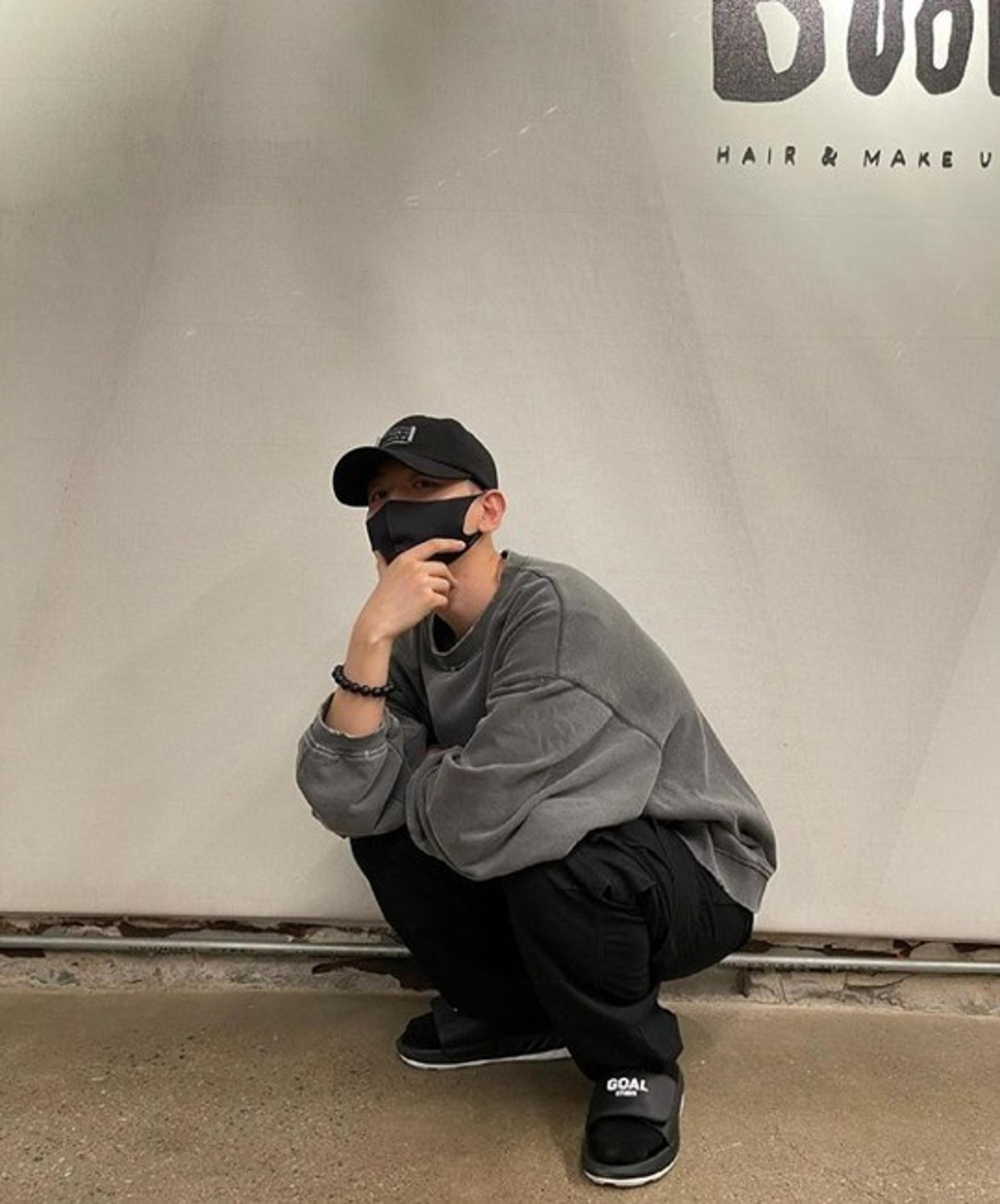생일 맞은 백현 훈련소 입소… "잘 다녀오겠다"