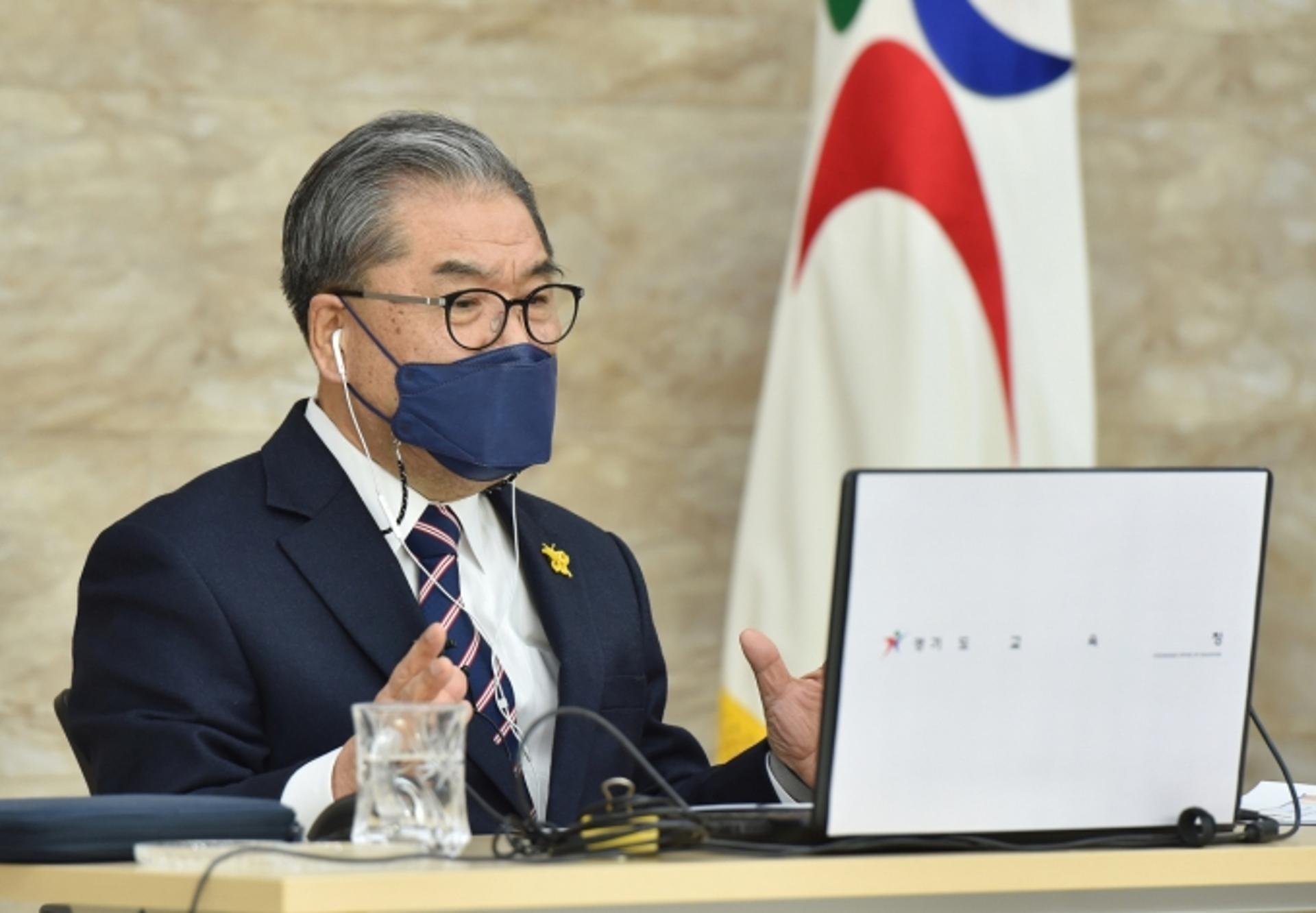 이재정 교육감 "이재명 '세계여행비 1000만원' 제안, 아름다운 상상"