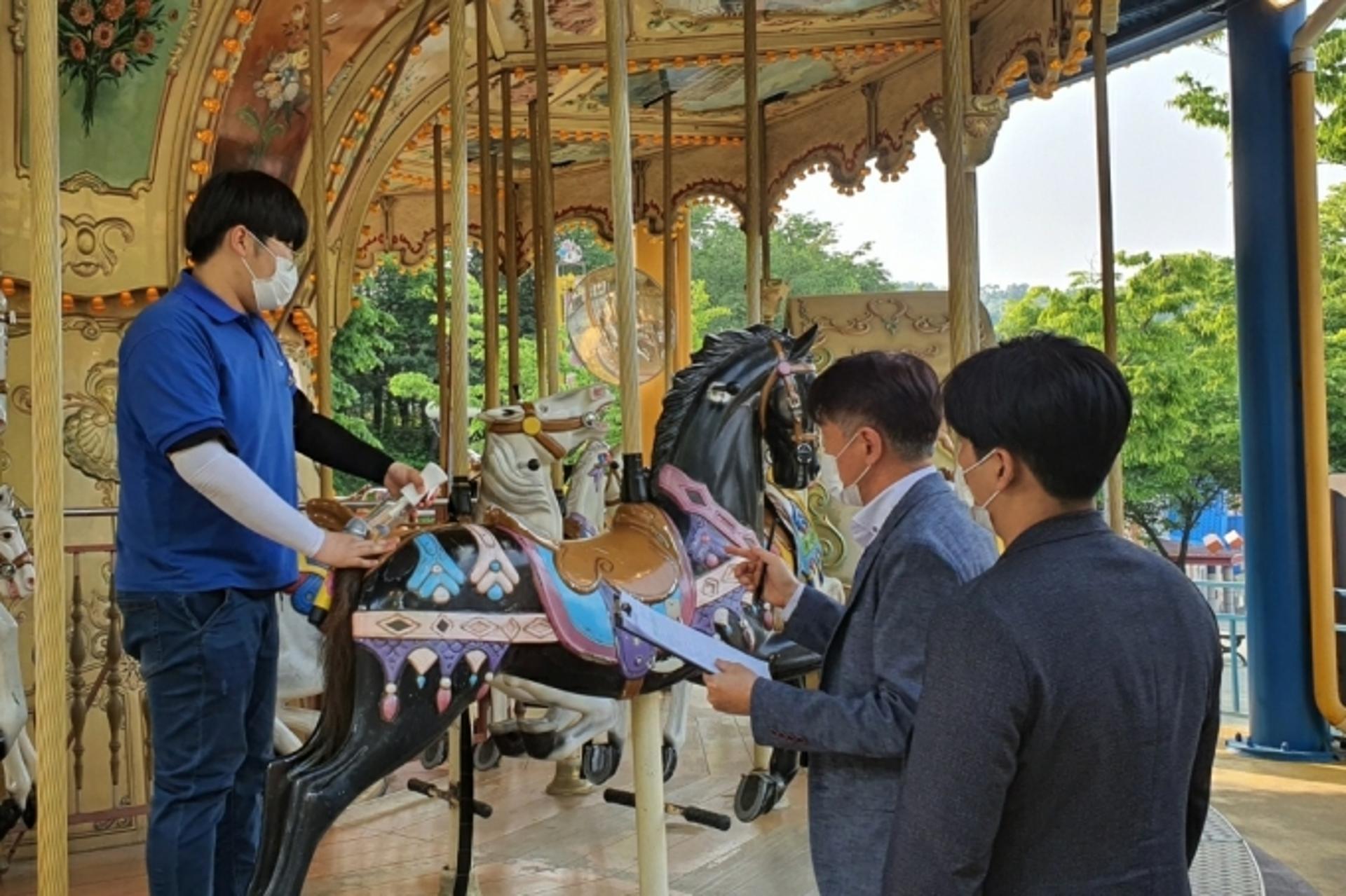 용인시, 가정의 달 맞아 주요 관광시설 특별방역점검 실시