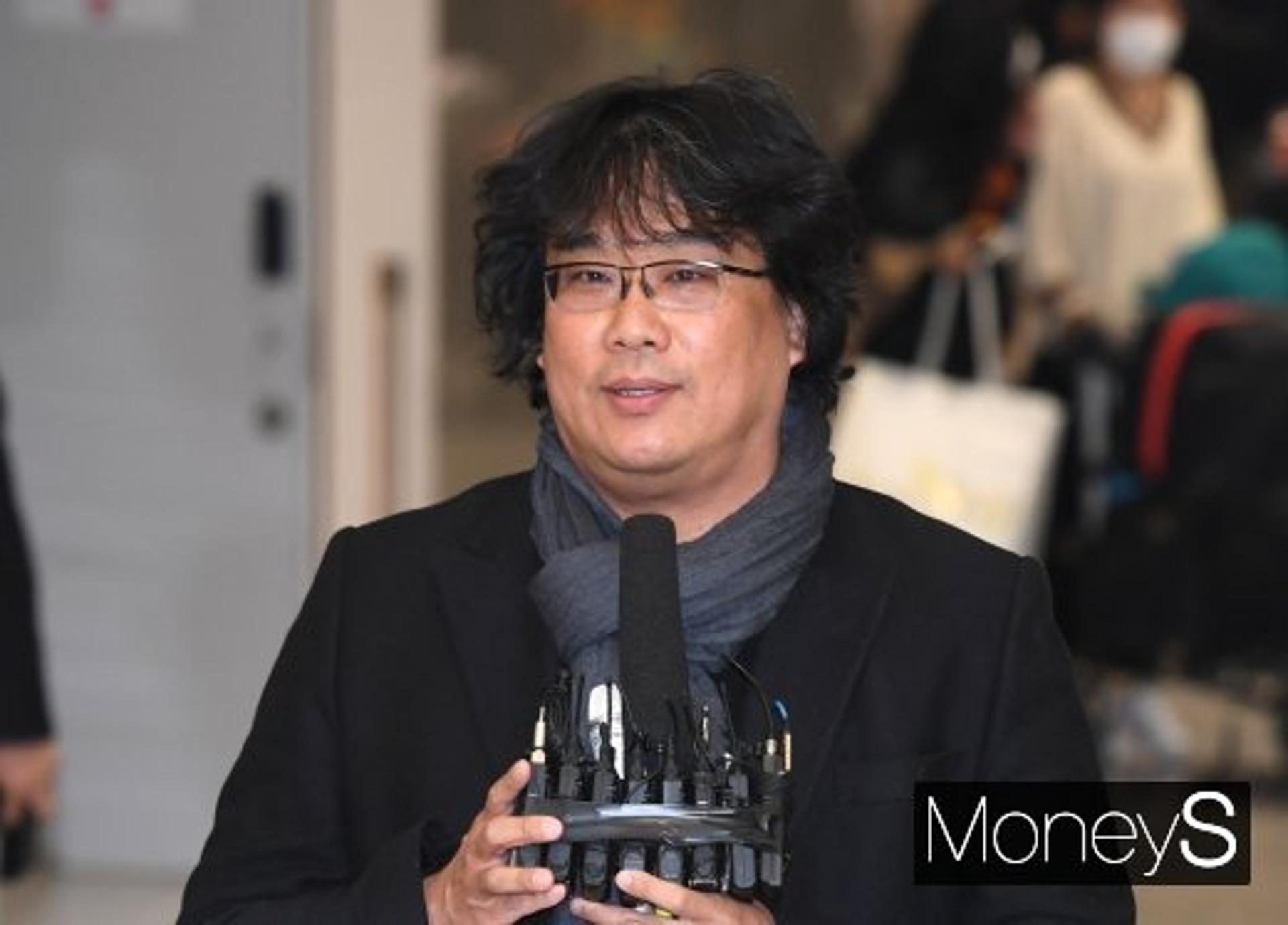 프랑스 대표 백과사전 등재된 봉준호 감독 "세계구급 위인 인증"