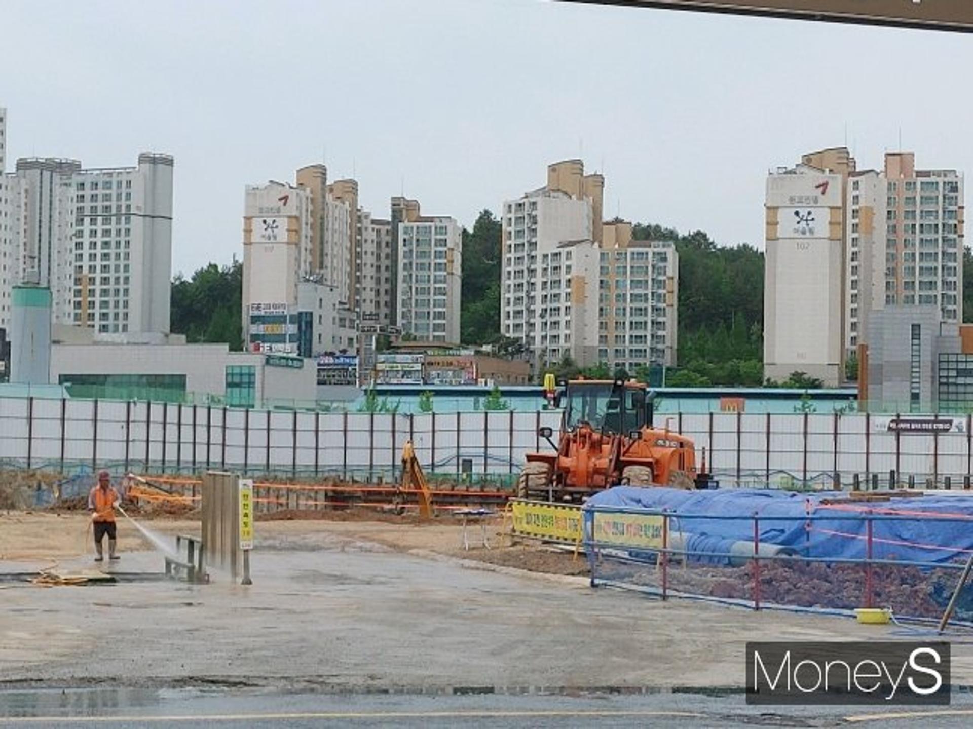 목포 아파트현장 중금속 함유 오염토 잇따라 쏟아져...땅 매도인 상대 소송전