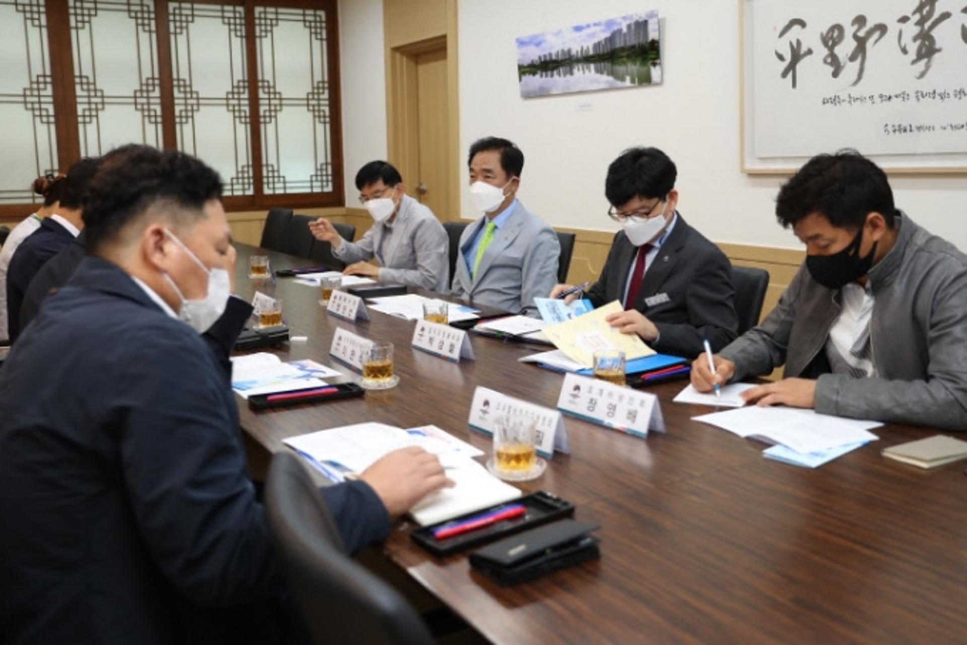 정장선 평택시장, 골목상권 상인대표와 경제활성화 방안 모색…"상권회복 지원" 약속