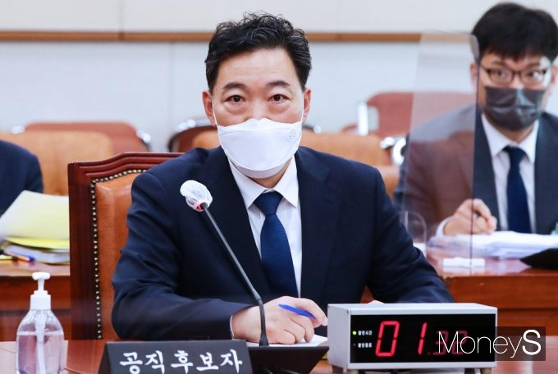김오수 검찰총장 오늘부터 임기 시작… 이번주 대대적 물갈이 인사