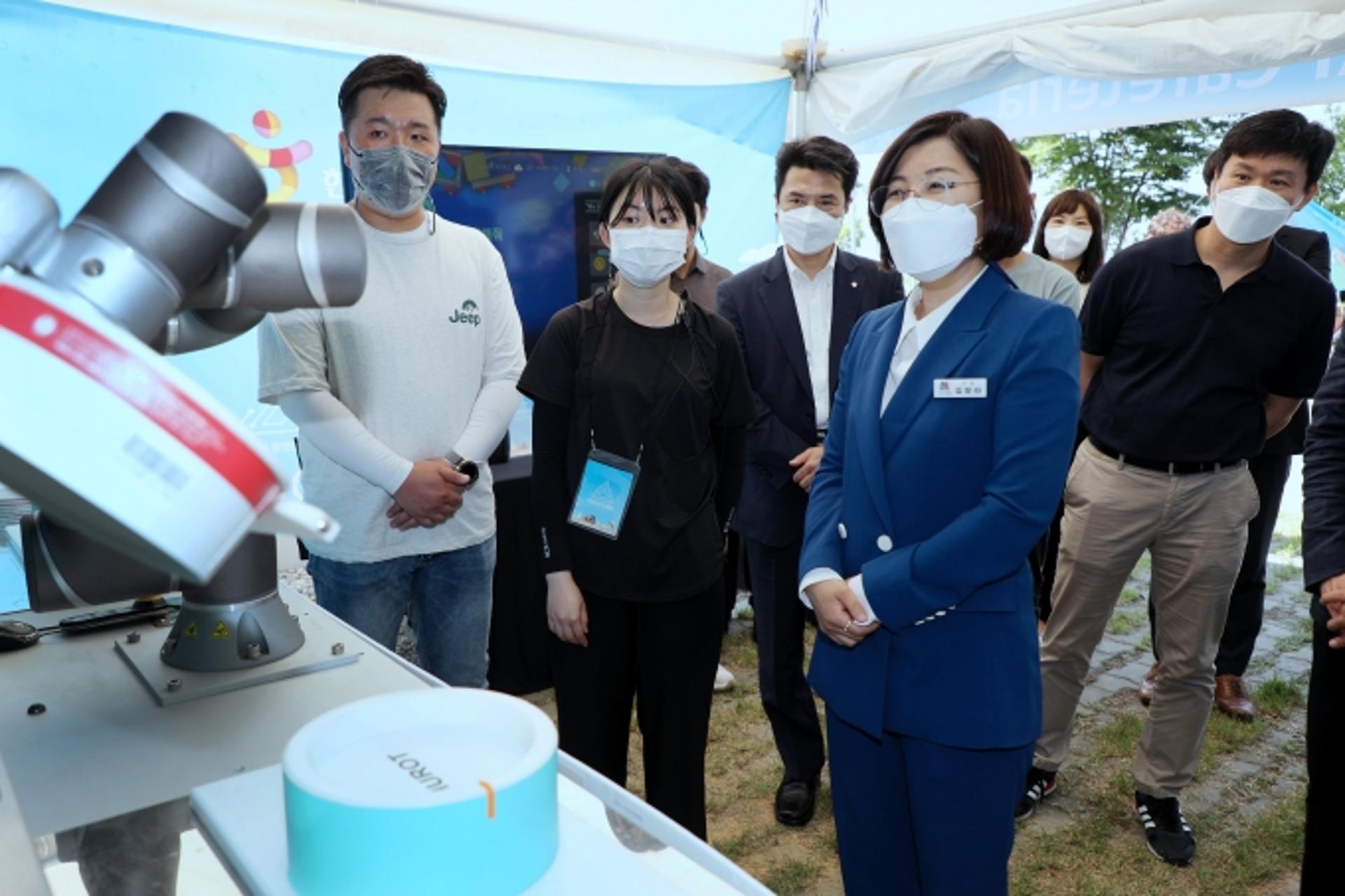 "전기차로 차박하는 '디지코 캠핑' 즐기세요" 안성시, 트렌드 반영 행사에 눈길