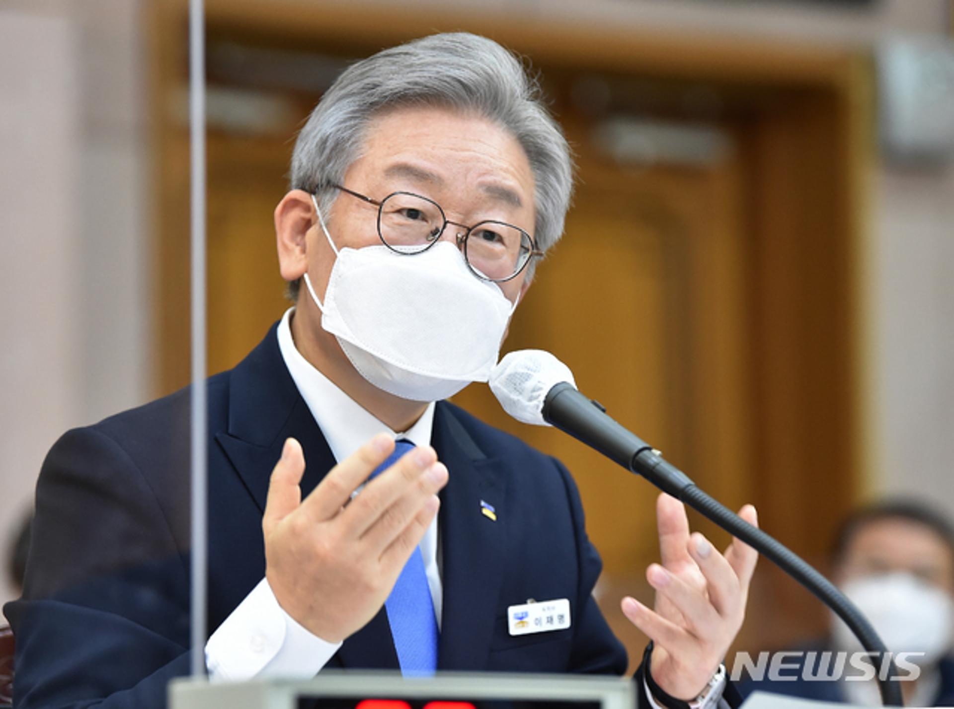 이재명 "공공건설공사 표준시장단가 적용해야"…도의회에 조례개정 협조 서한문