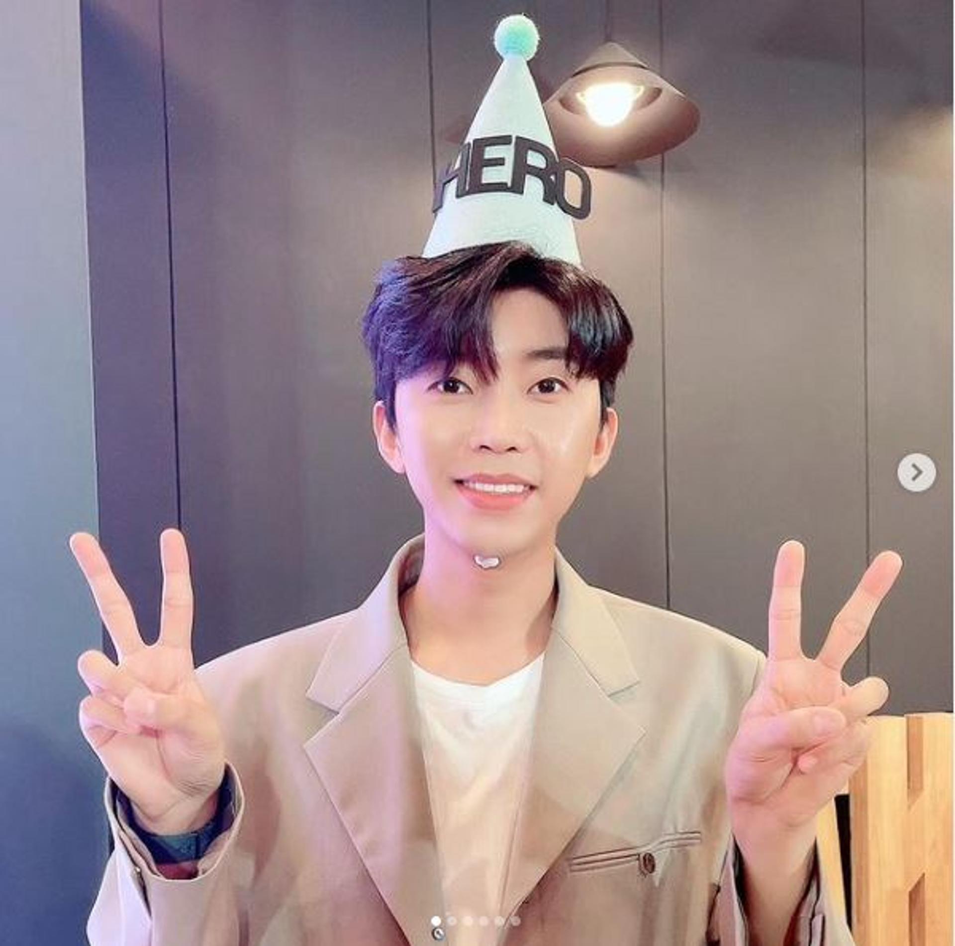임영웅 생일 이벤트 "클라쓰부터 남달라"