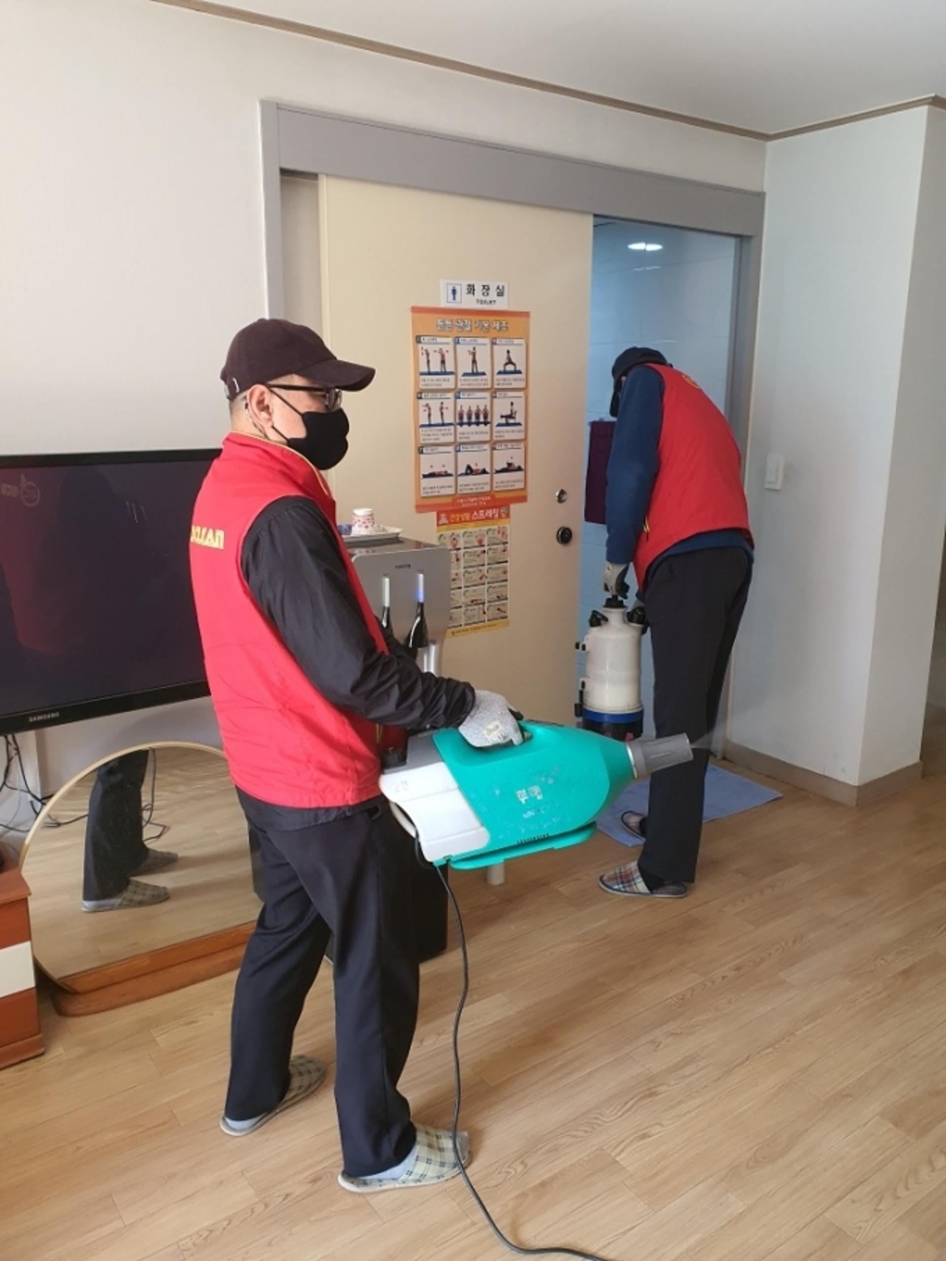 수원시, 코로나19 백신접종 받은 어르신에게 경로당·노인복지관 개방