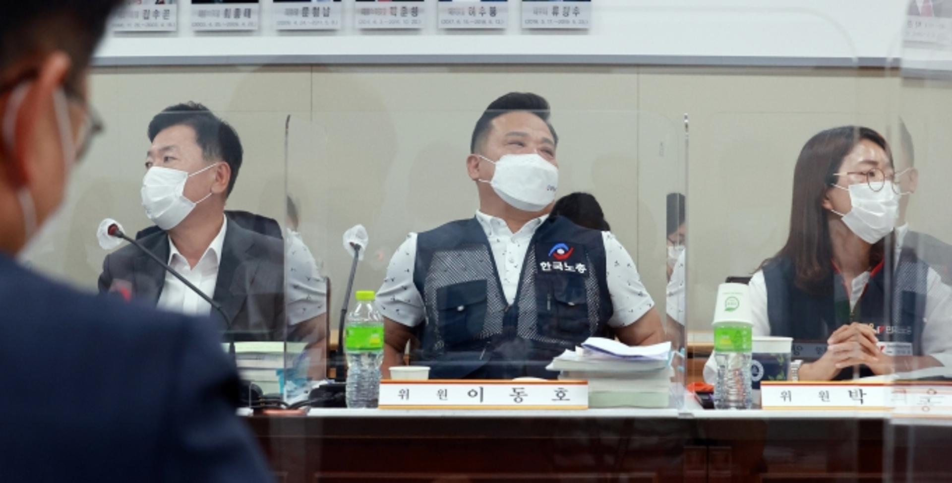 최저임금 '업종별 구분' 놓고 노사 대립… 인상률 논의는 다음 회의로