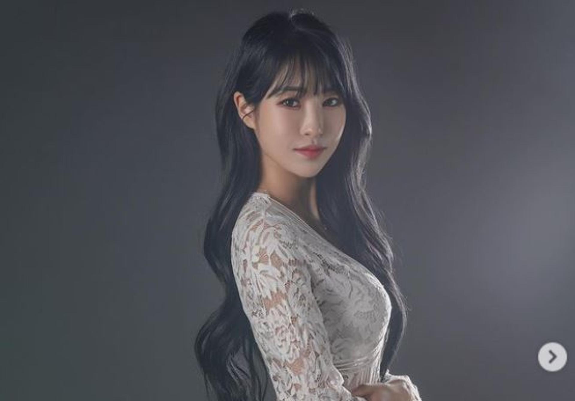 "아직도 설레"… 이세영, ♥일본인 남친과 결혼한다