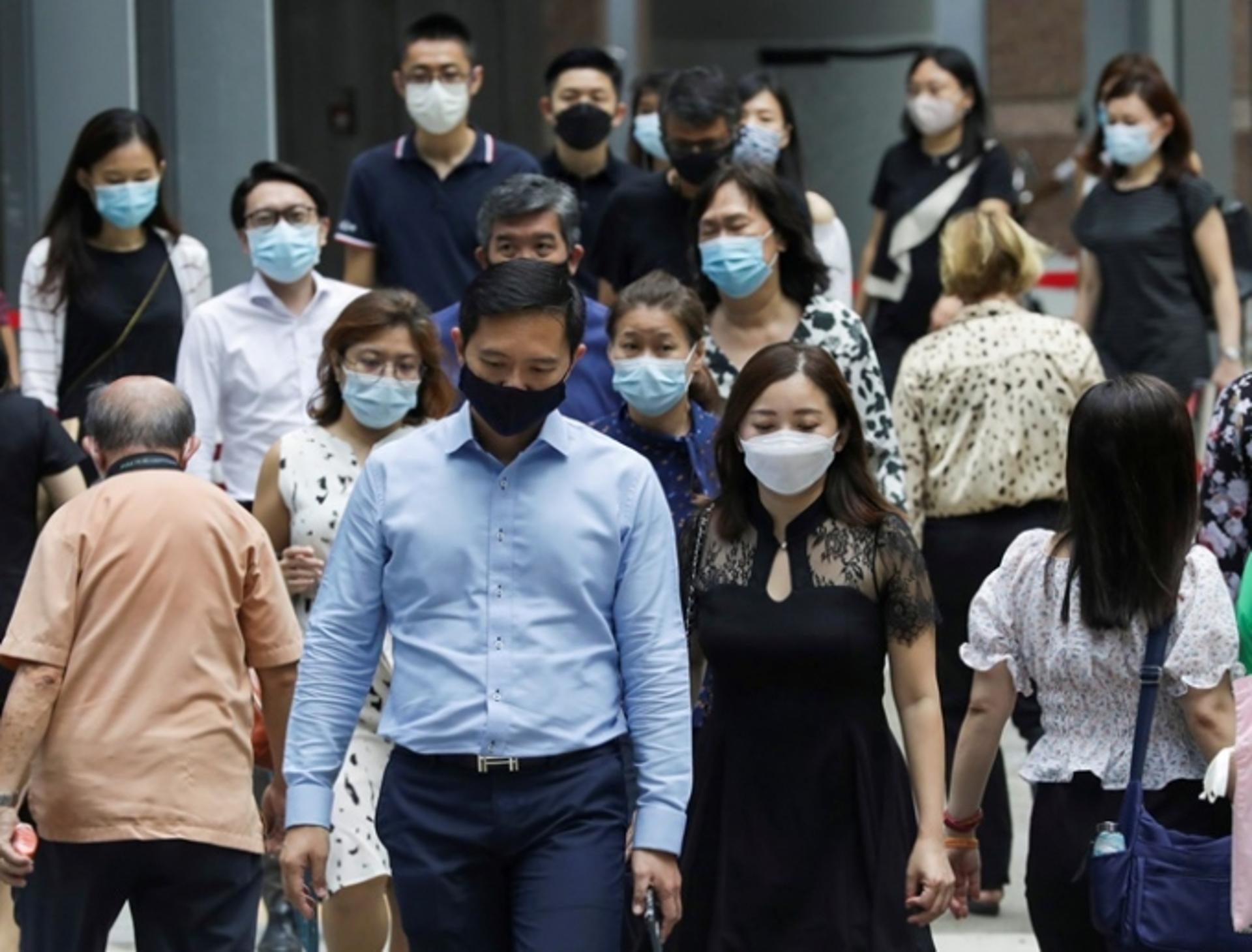 '코로나가 독감?' 싱가포르, 신규 확진자 집계 중단… 퇴치 아닌 공존 선택