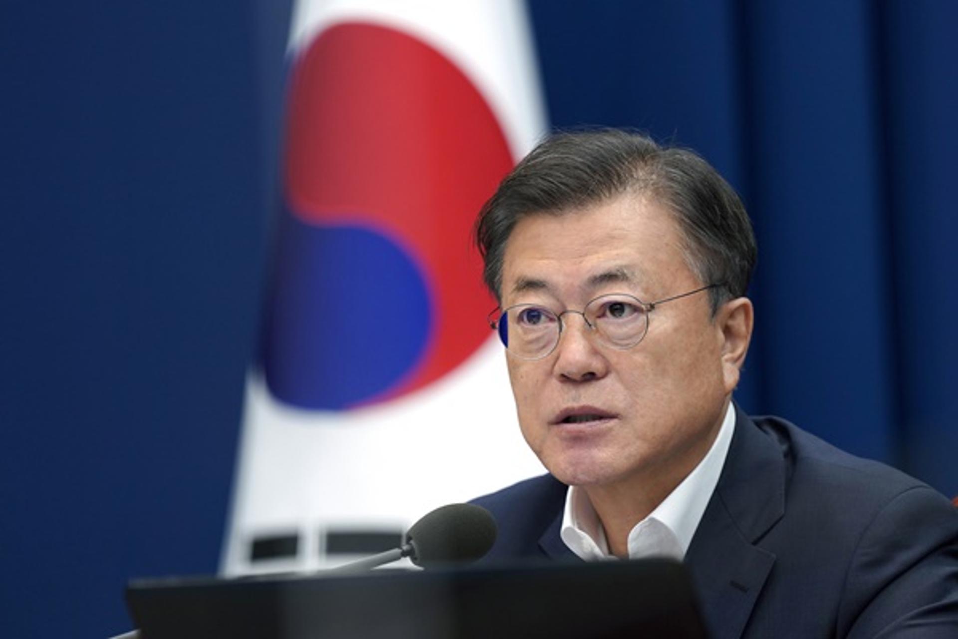 문 대통령 "방역 비상 상황… 불법 대규모 집회에 단호한 법적 조치"(상보)