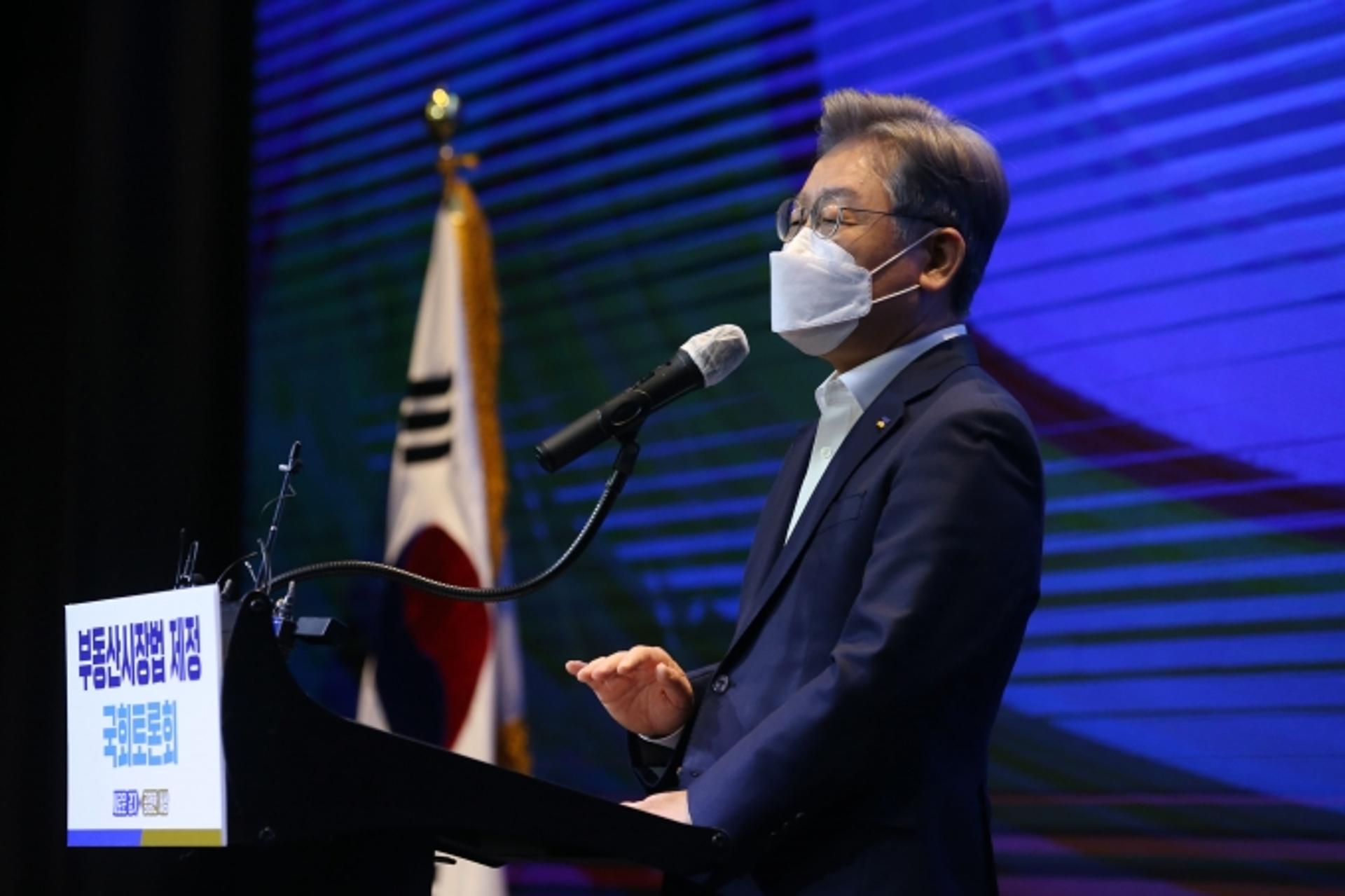 이재명, 대선주자들 협공에 "마녀사냥 같은 느낌도…잘 견뎌낼 것"
