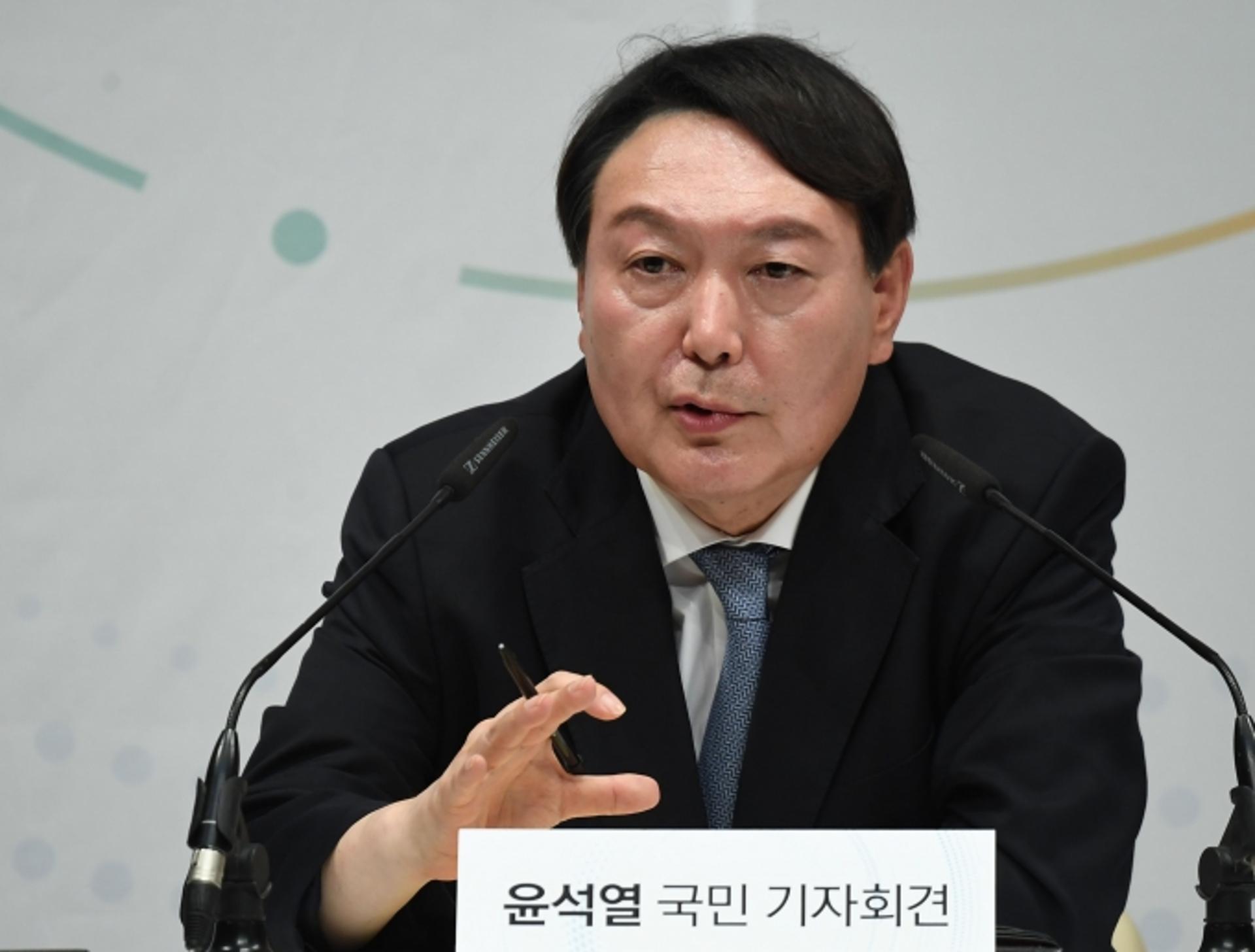 김건희 '쥴리 반박 인터뷰' 두둔한 윤석열… "하고 싶은 얘기 한 것"