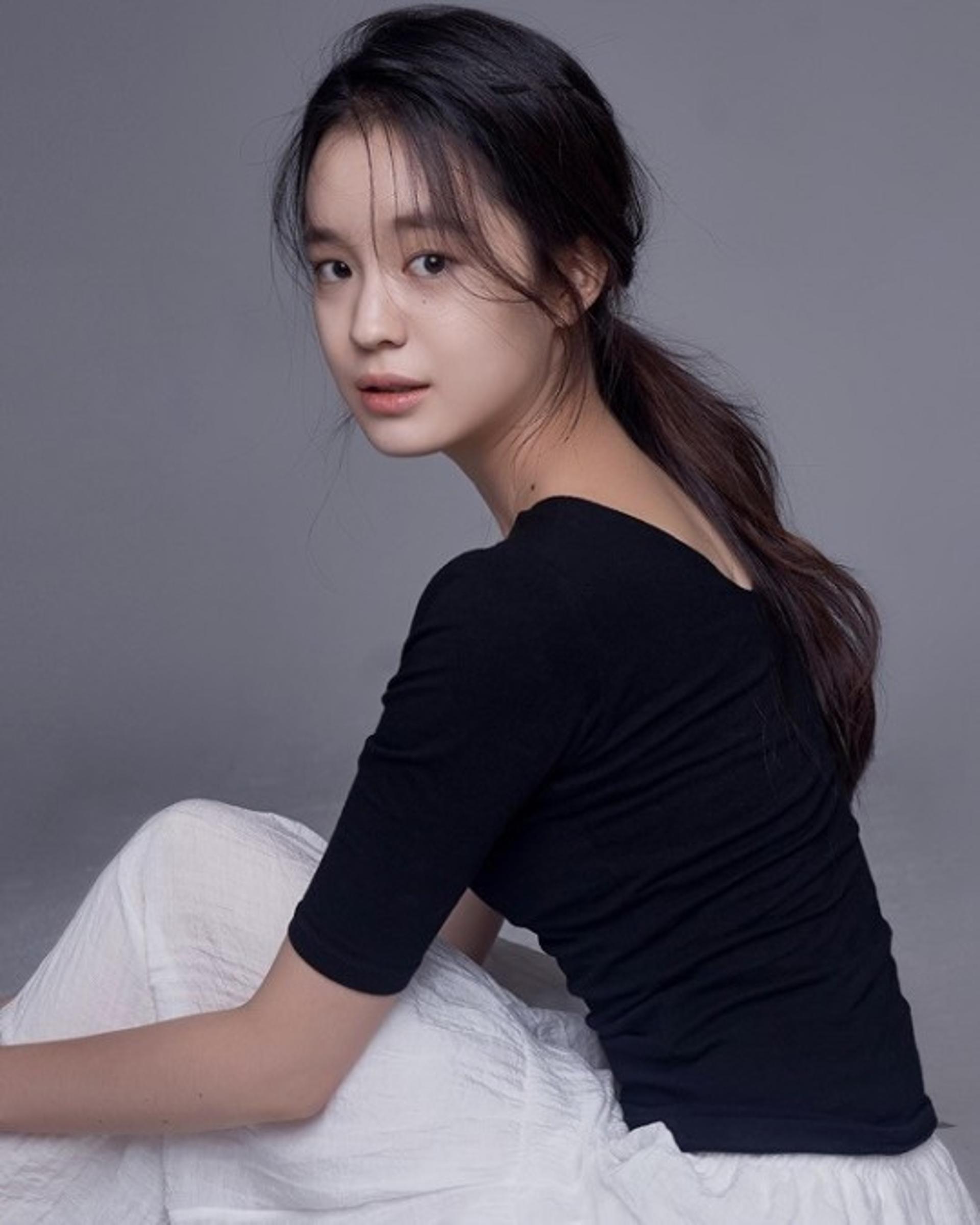 "주인공 부담"… '환혼' 하차, 배우 박혜은 누구?