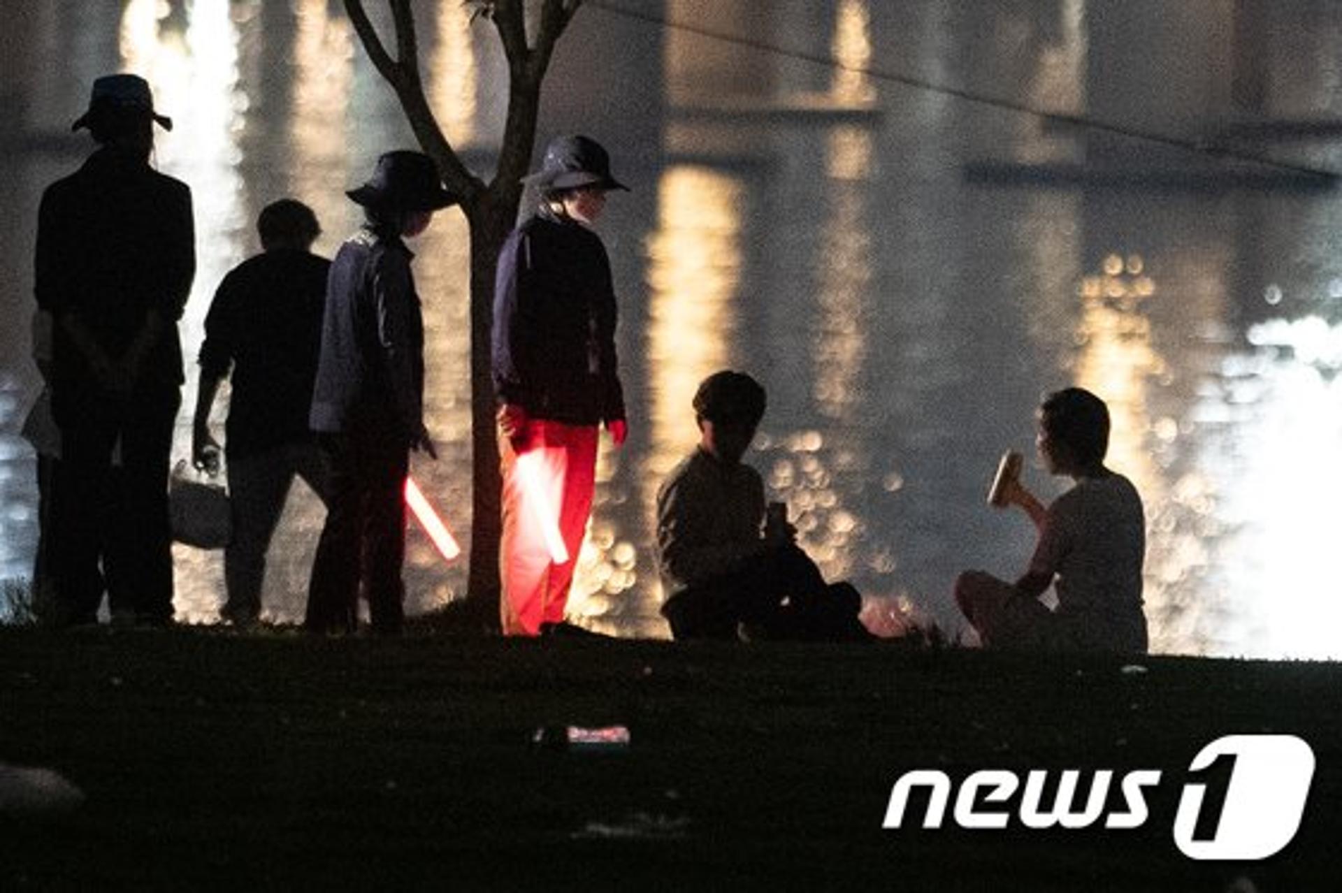 경기, 신규 확진 405명…수도권 12일부터 4단계 격상