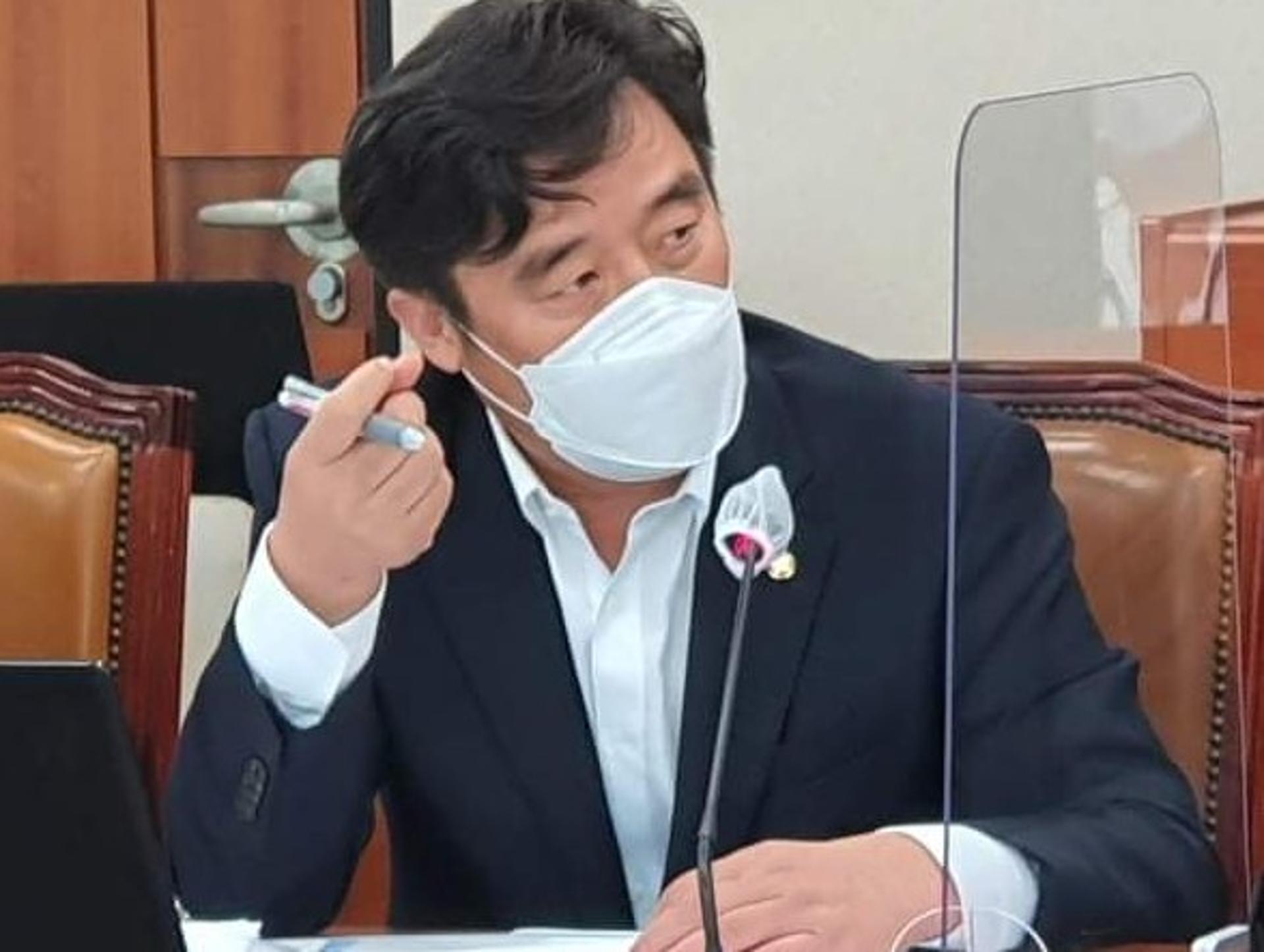 정동만 의원, 기장군 파워반도체 등 미래사업 육성 촉구
