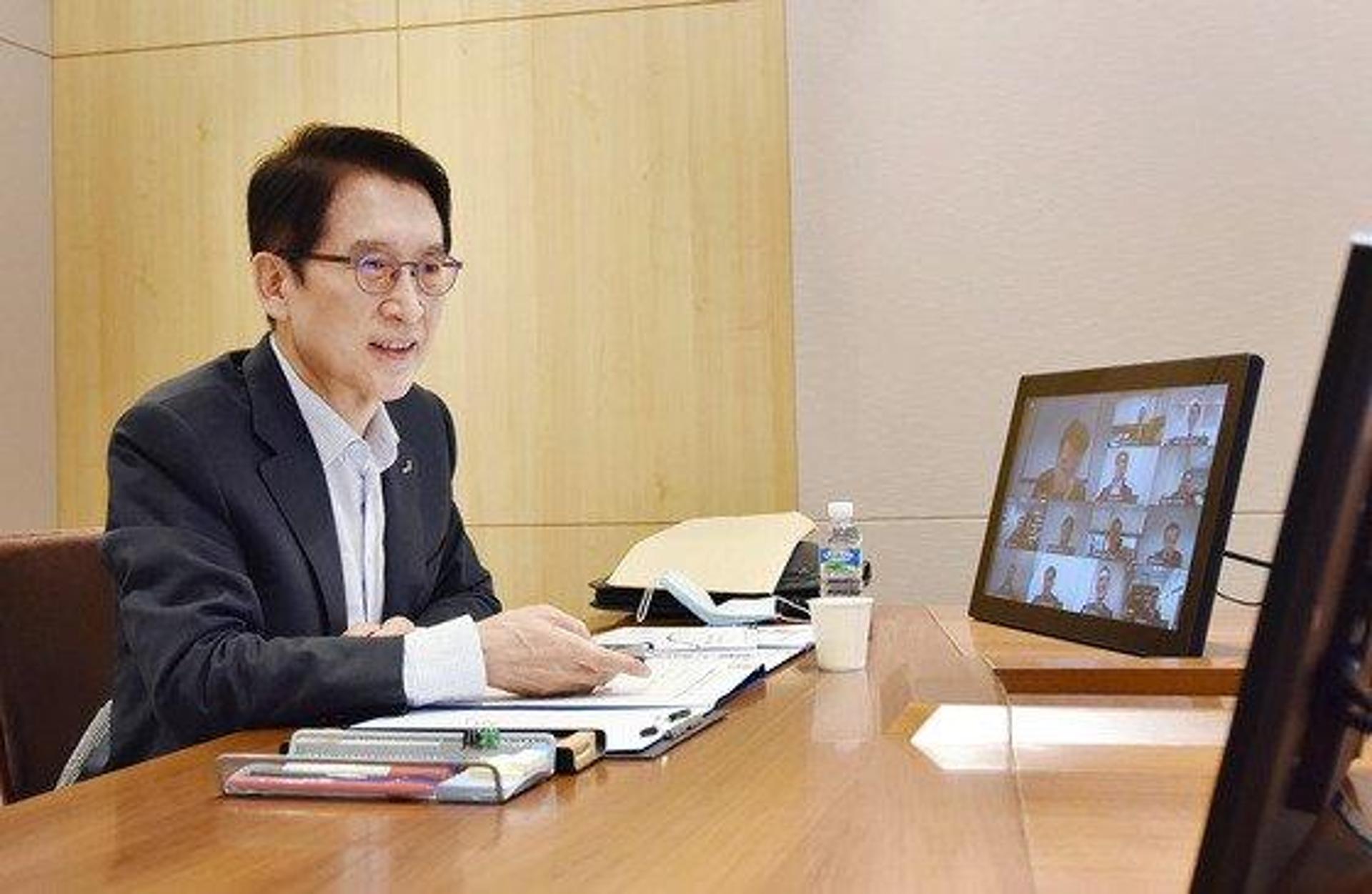 “보험도 첫 인상이 중요”… 교보·한화생명, 디지털 혁신 2막 연다