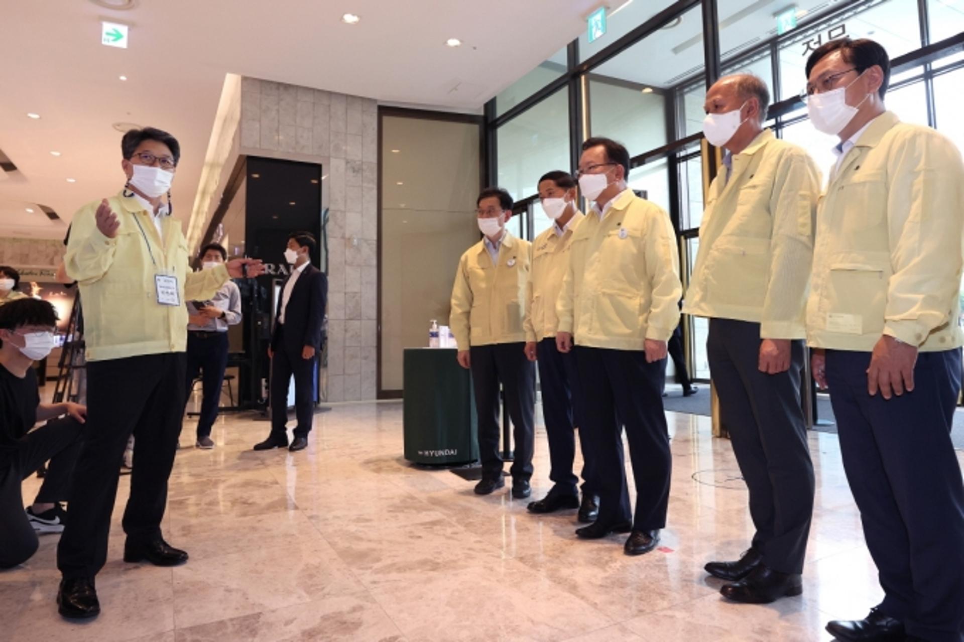 이재준 고양시장, 김부겸 총리와 코로나19 방역현장 합동점검