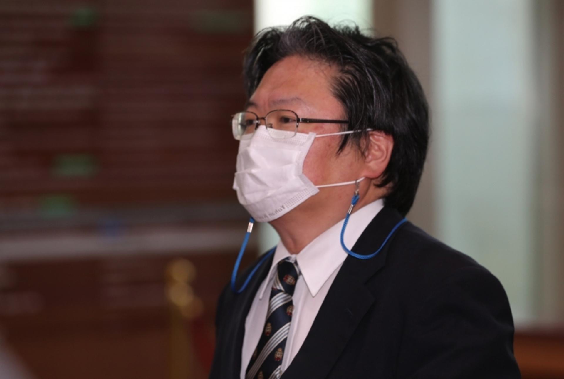 日대사관 총괄공사, 문대통령 對日 외교에 '성적 표현' 망언 파문