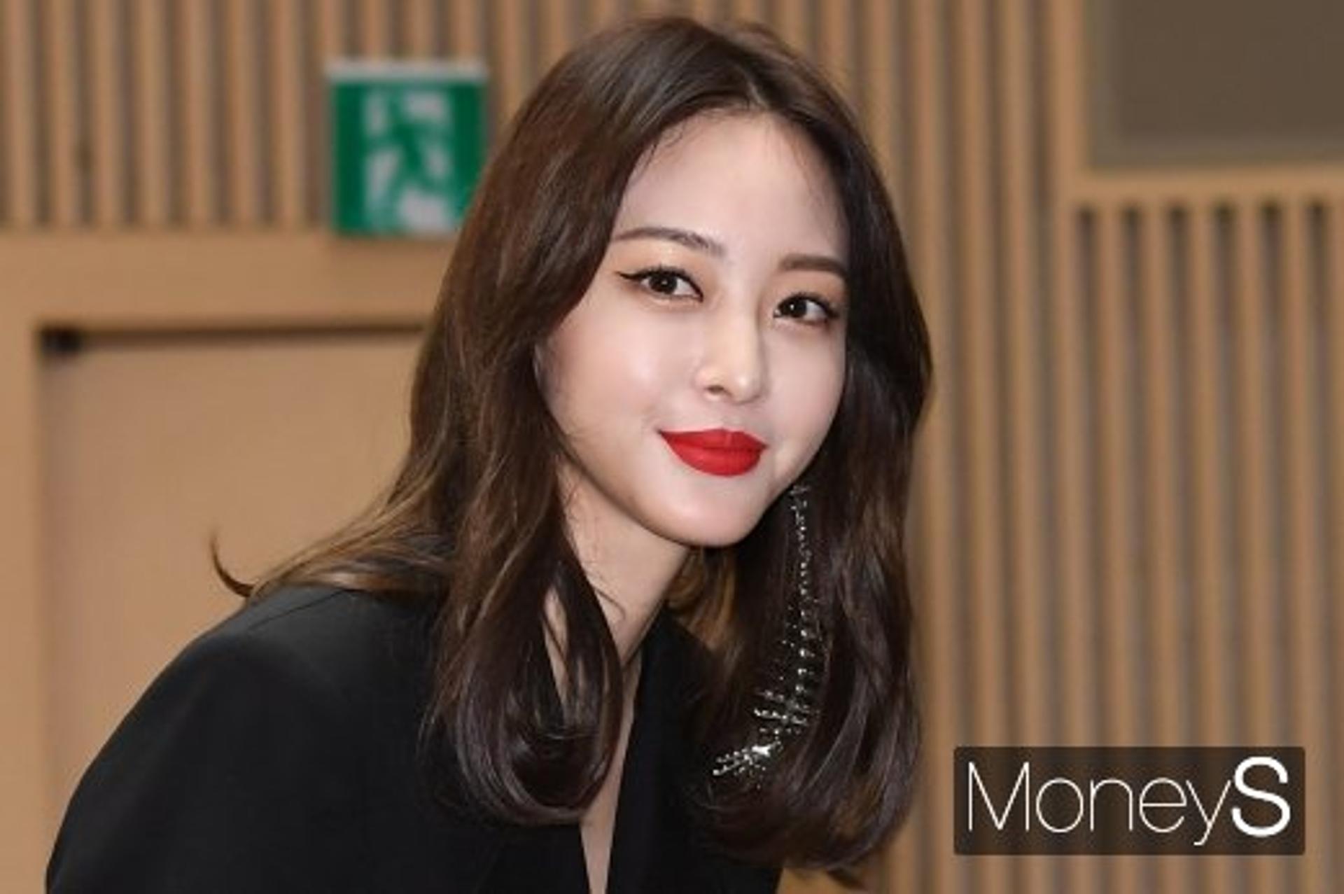 "도망 아니다"… 한예슬, 코로나19 검사 피해 미국행?