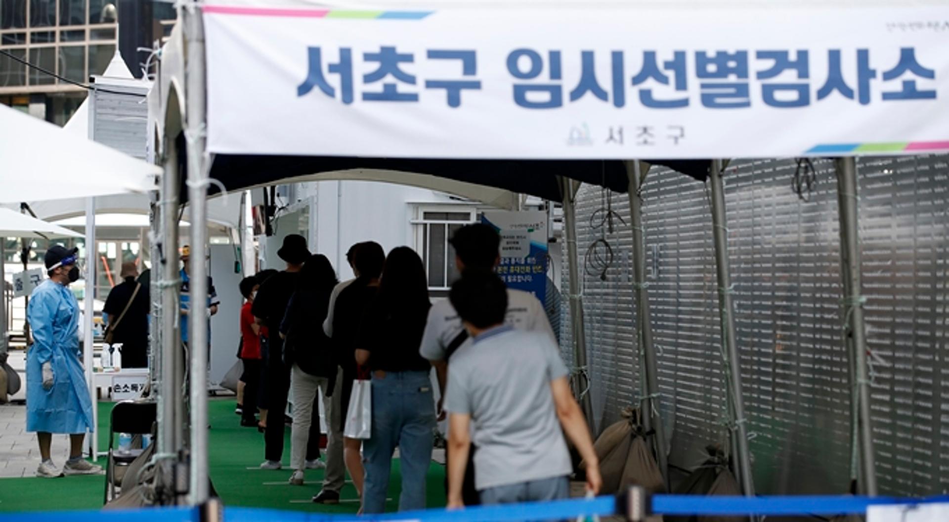 코로나 확진자 1842명, '역대 최다'… 청해부대 270명 포함(상보)