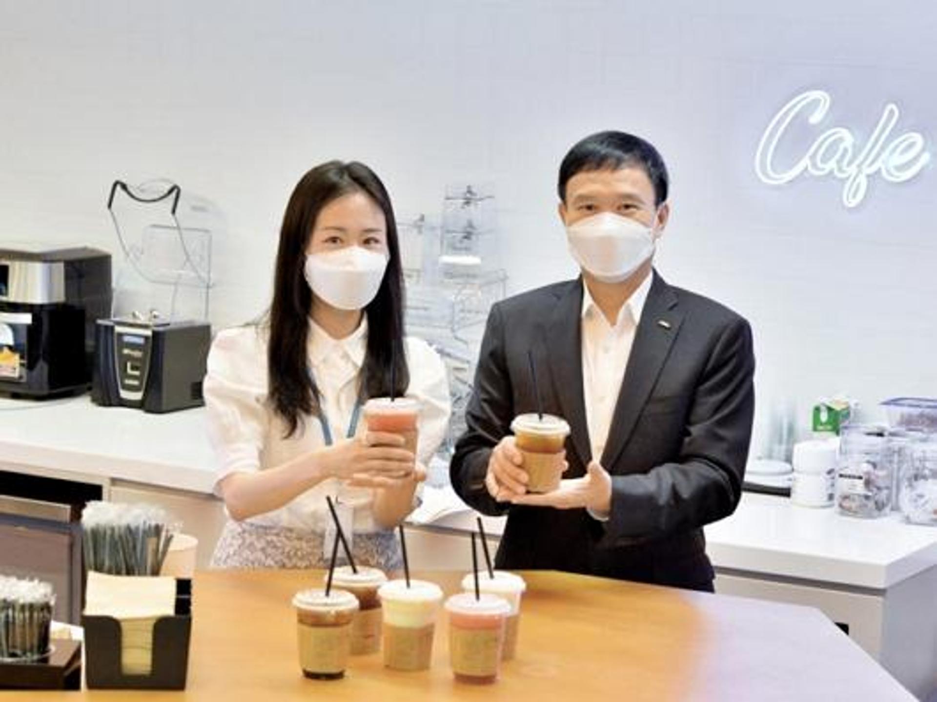 뤄젠룽 동양생명 사장, 설계사·임직원들에 커피 2만원어치 선물
