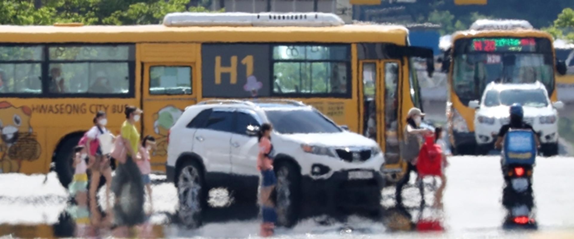 [내일 날씨] 불볕더위 절정… 내륙 35도 안팎, 서울은 37도
