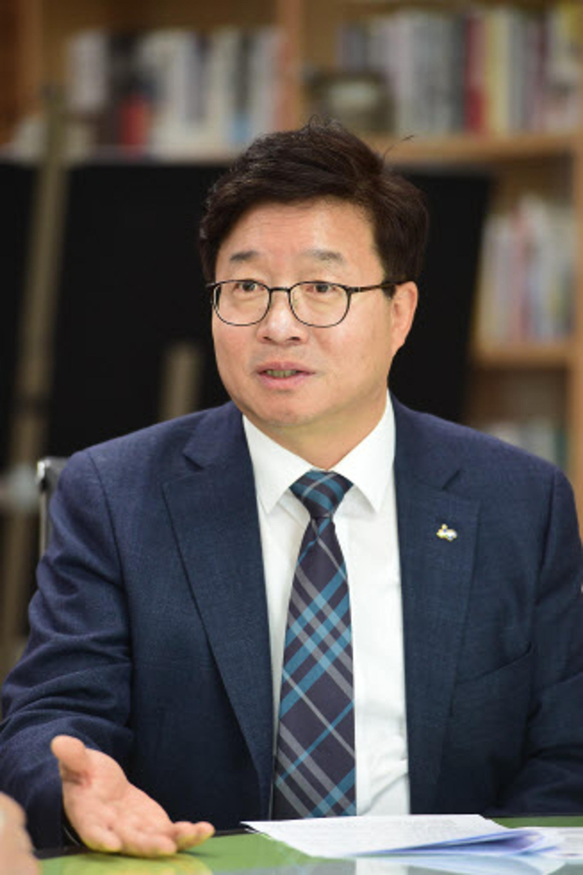 수원시, 아동학대 전담 공무원 24시간 가동… 아동보호팀 신설