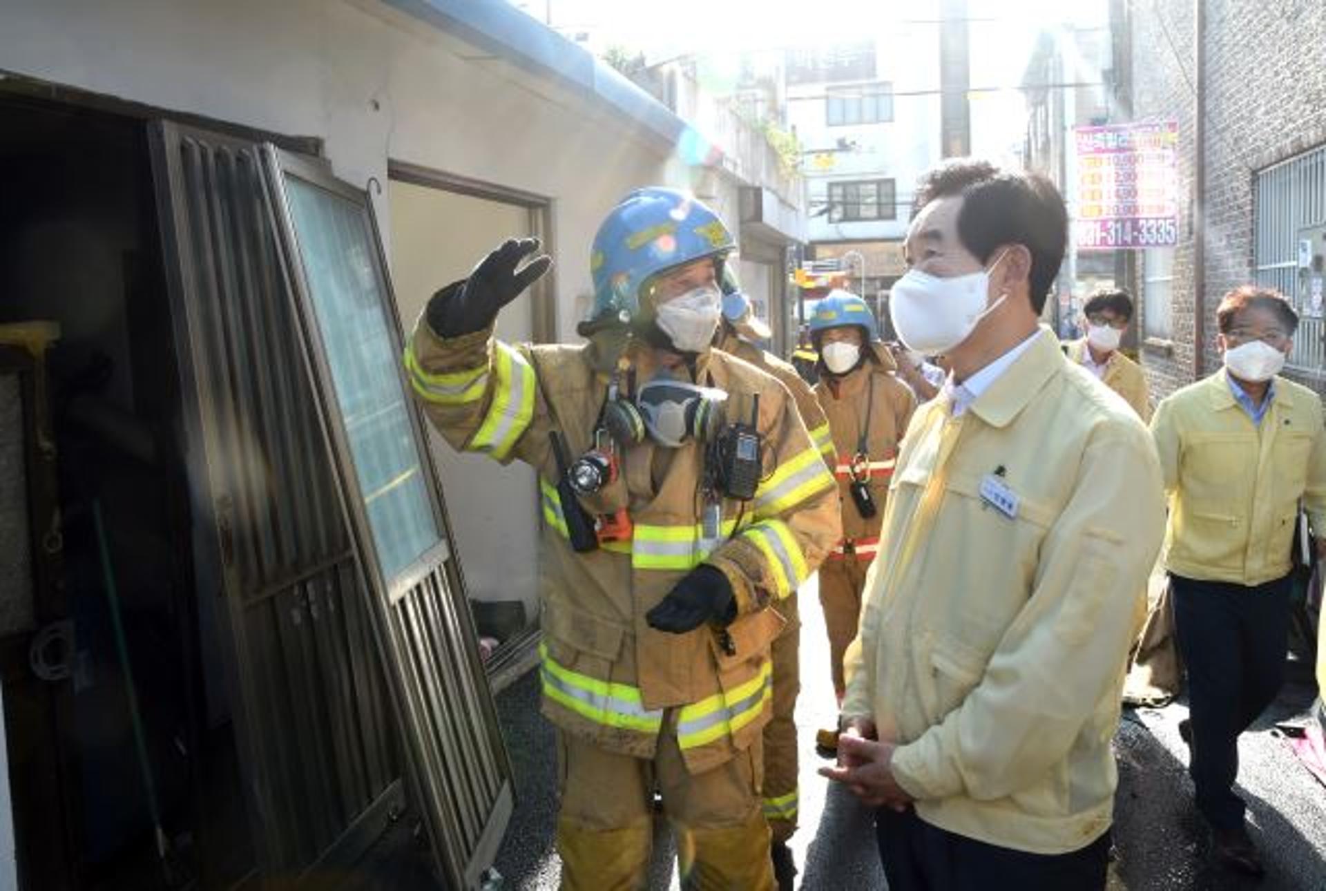 안병용 의정부시장, 화재현장 신속한 피해복구 지시…가능동 주택가에 불