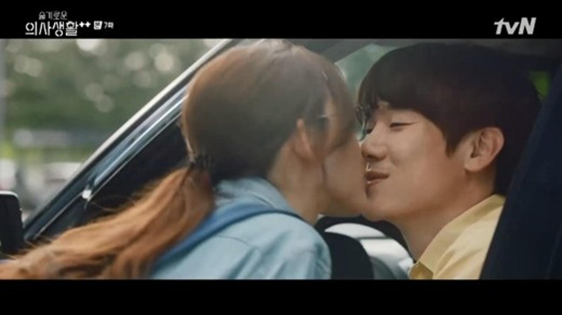'슬의생2' 유연석♥신현빈, 프러포즈 실패→ 김해숙 치매 암시