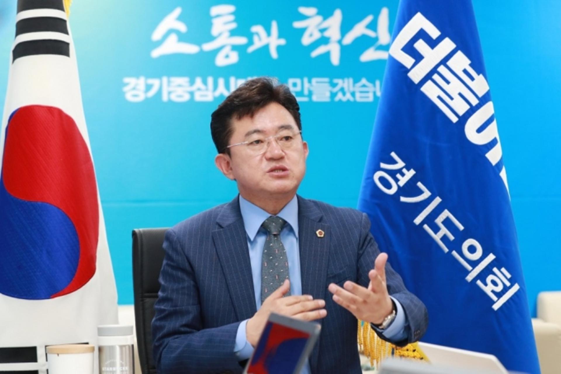 경기도의회 민주당 "도와 시군 재정부담은 9대 1로 조정해야"…이재명 주장에 힘실어