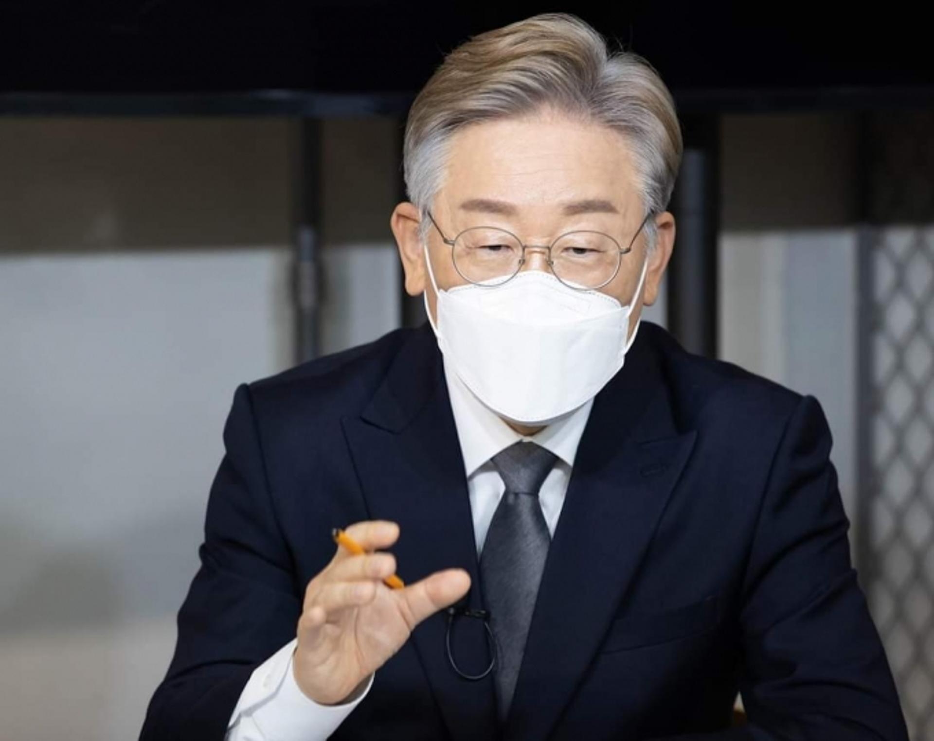 이재명, 기본대출 공약 발표 "3%대 금리로 누구나 최대 1000만원…금융기본권 보장"