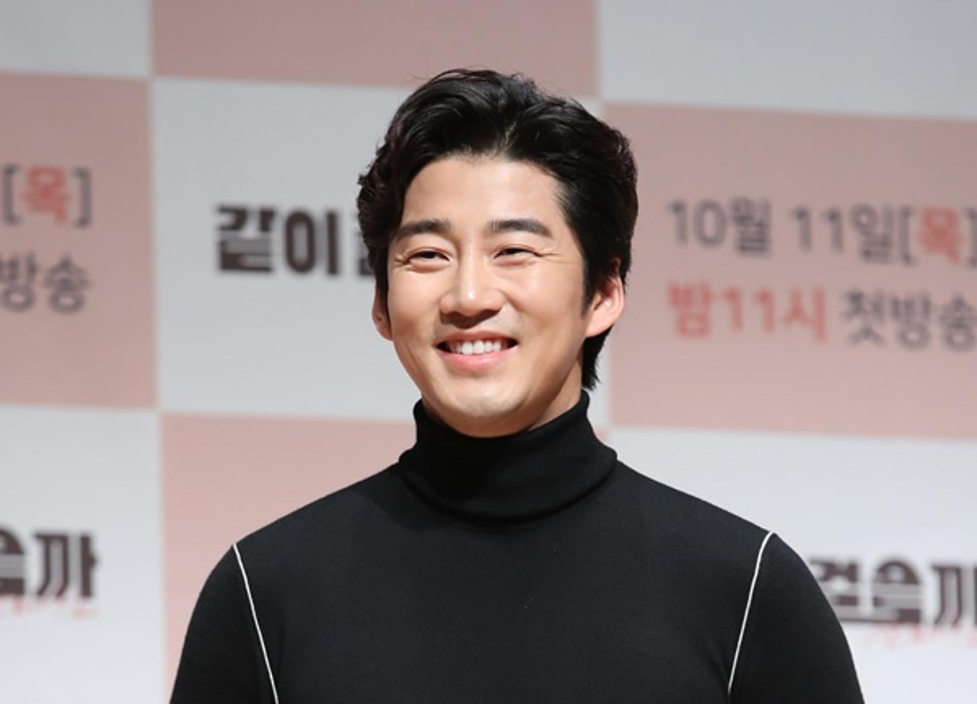 [김유림의 연예담] '품절남' 윤계상 응원 쏟아지는 이유