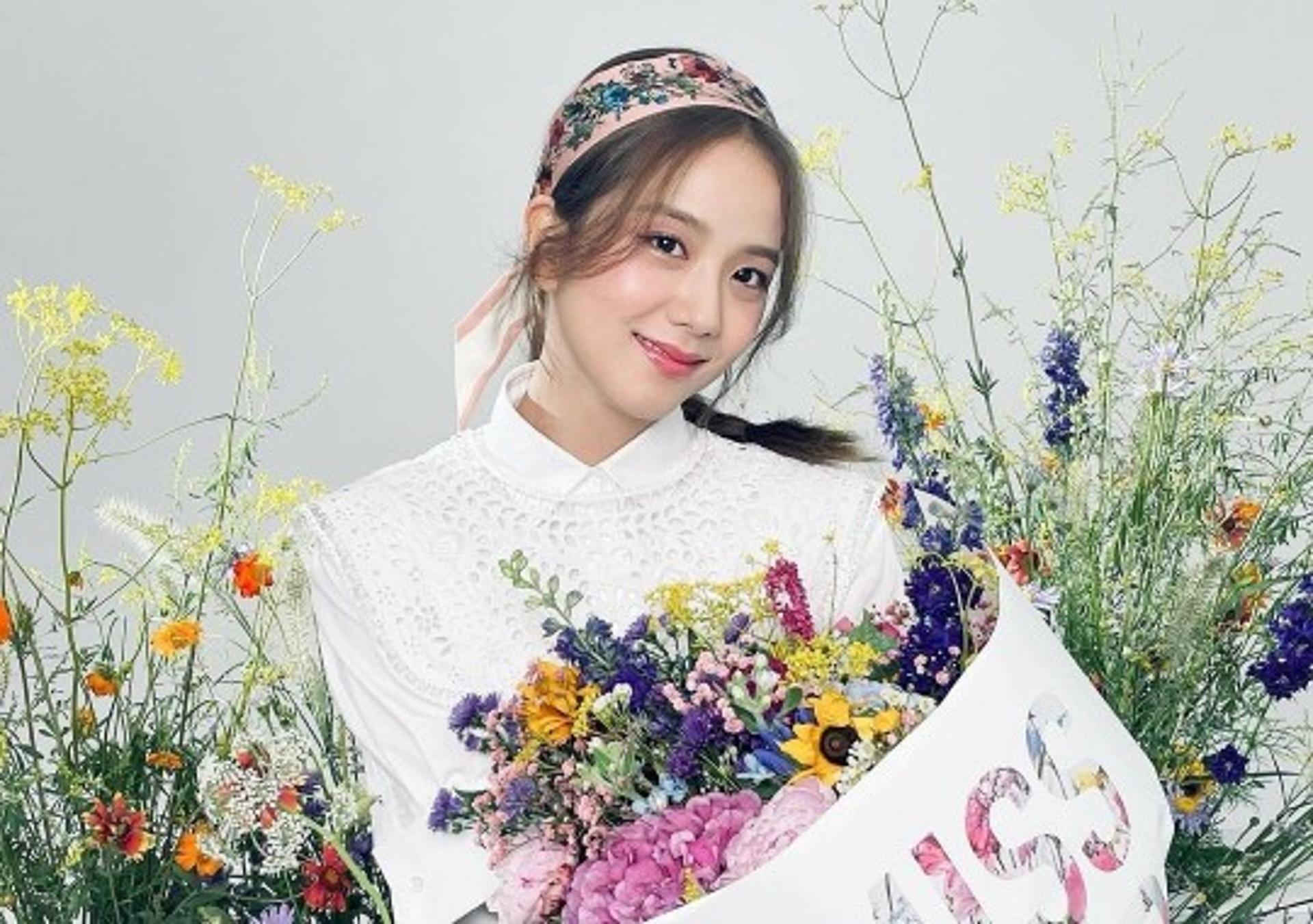 "꽃보다 예쁘네"… '인간 디올' 지수, 디즈니 공주의 환생?