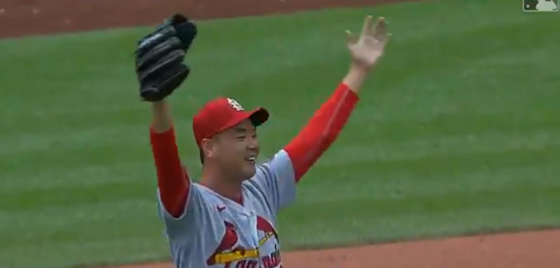 '4이닝 1실점' 김광현, 선발 복귀전서 호투… ERA 3.23↓