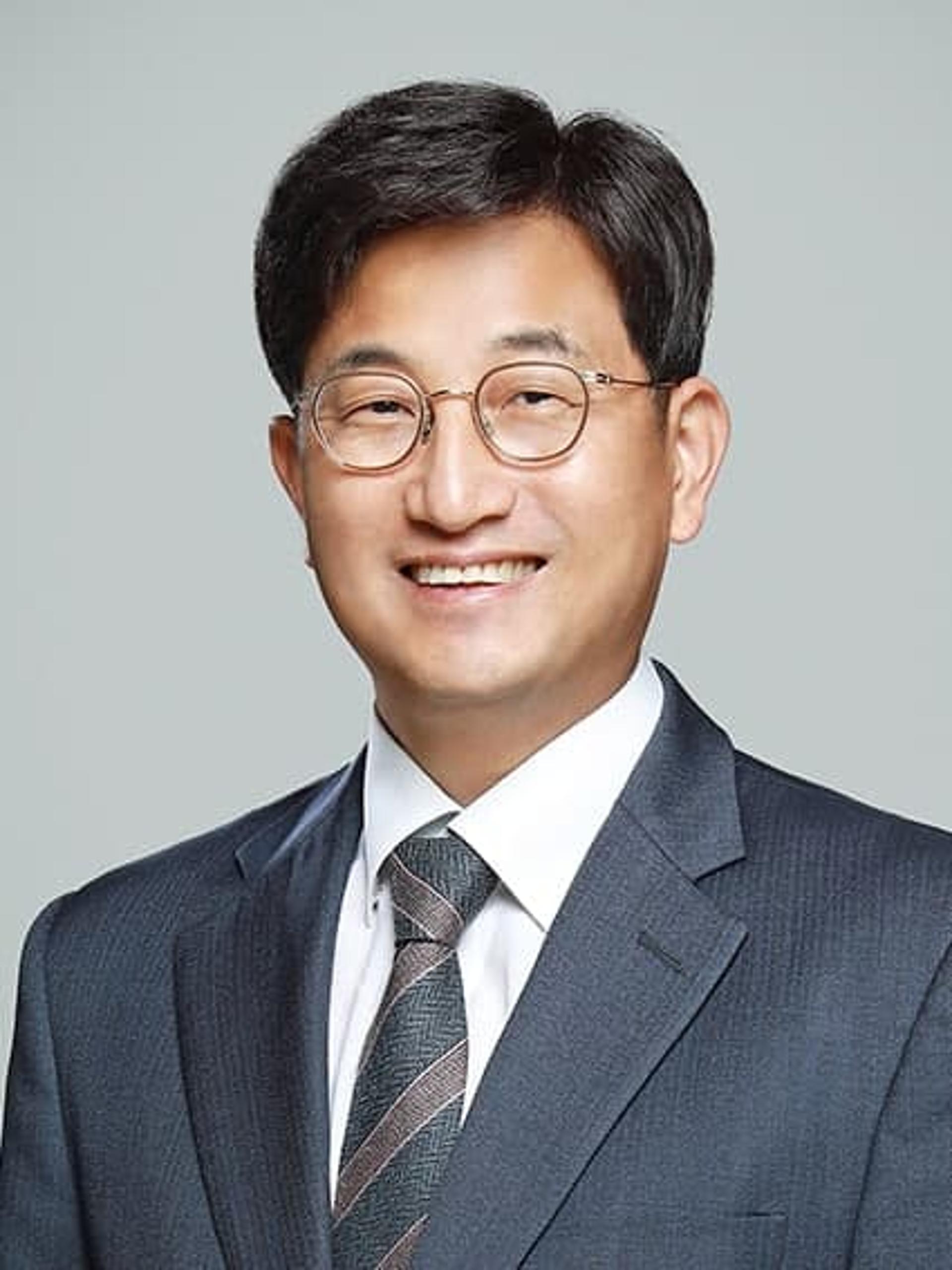 '文정부 청와대 출신 3인방' 이재명 열린캠프 전격 합류…강문대·정재혁·최용선
