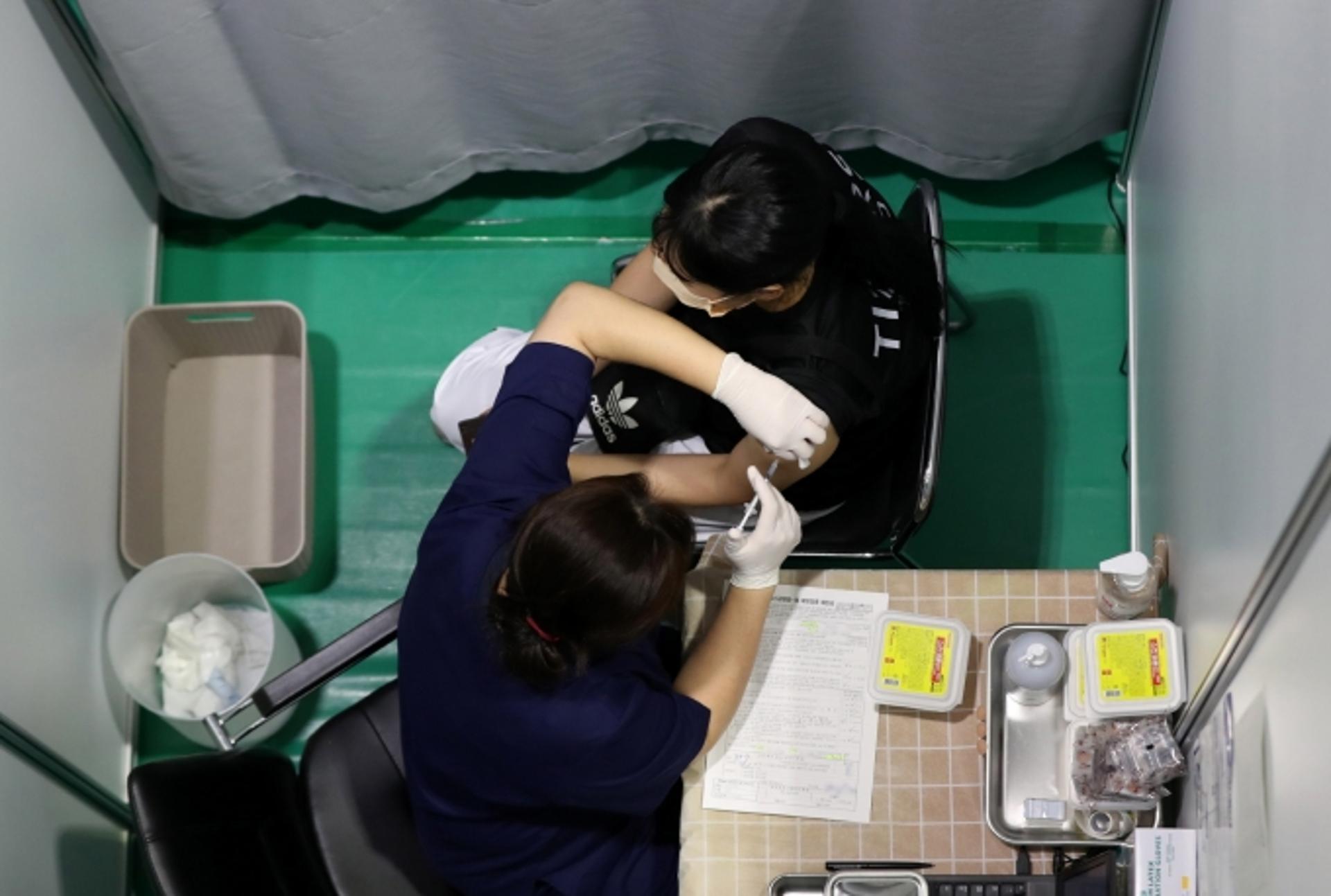 백신 1차 접종자 3000만명 돌파… 접종시작 192일째 전 국민 60% 육박