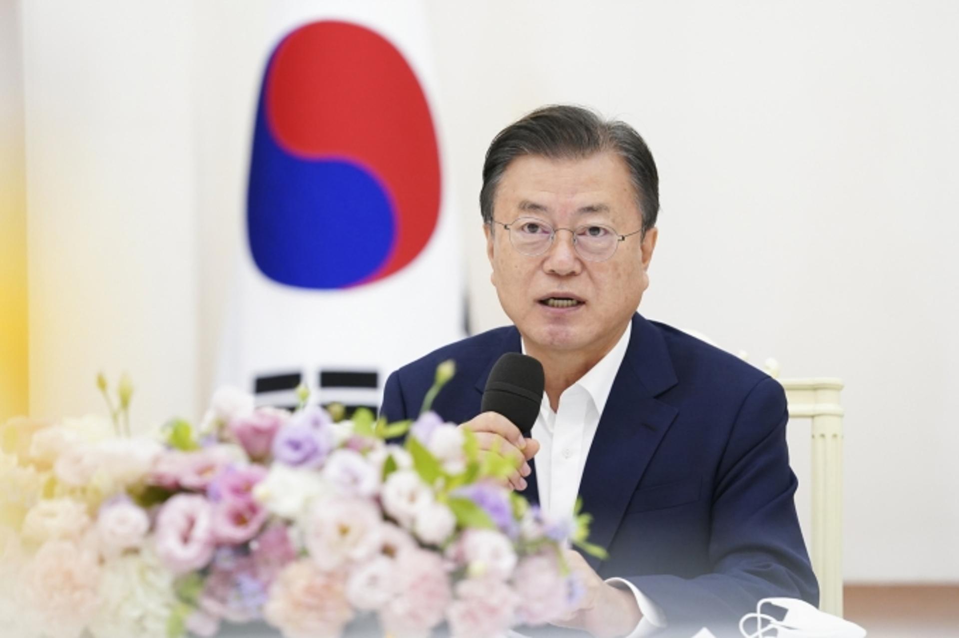 문 대통령, 패럴림픽 선수단 격려… “출전 자체가 위대한 승리”