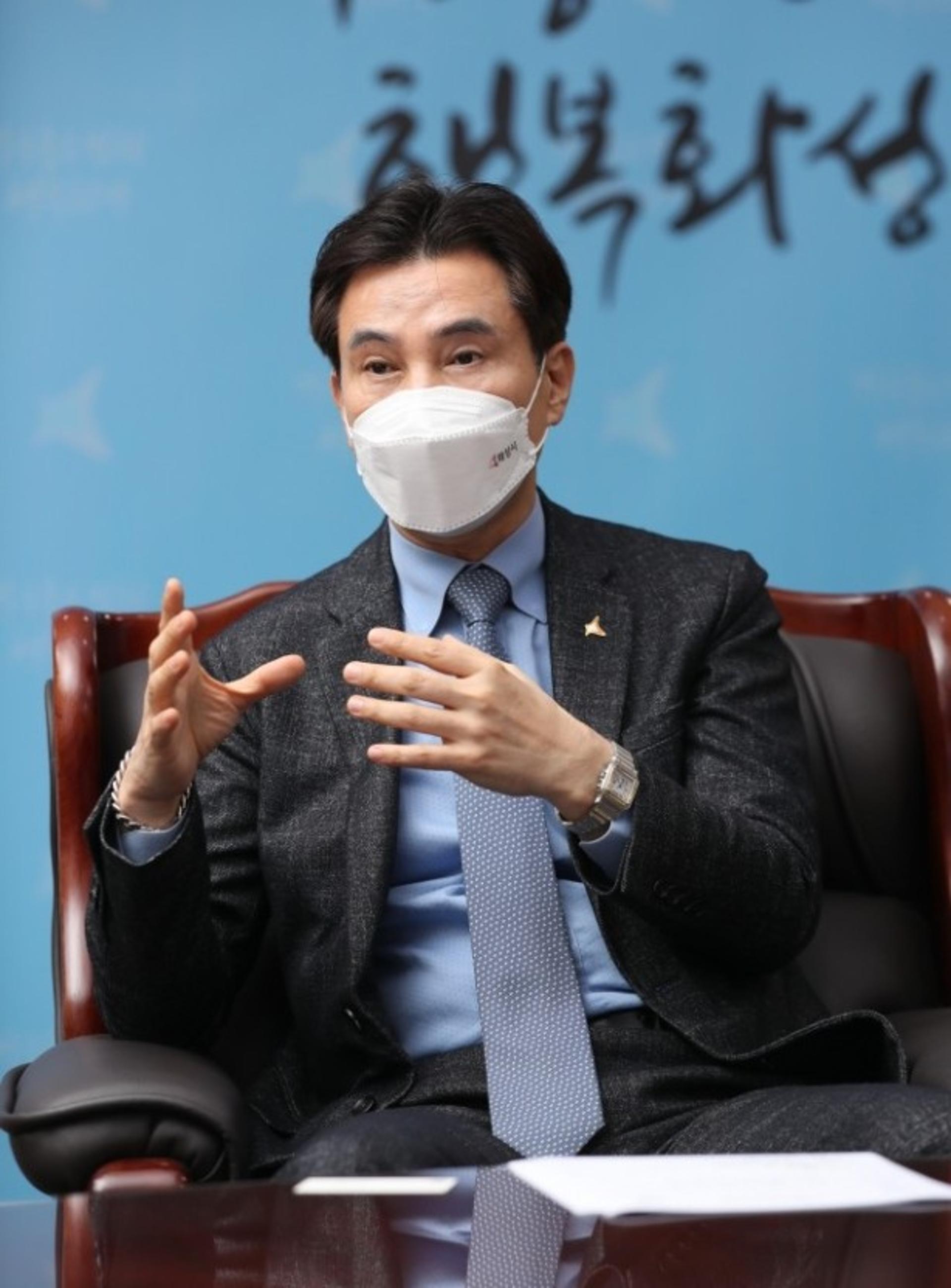 서철모 화성시장, 청와대에 '시민중심 포용도시 조성' 건의문 전달