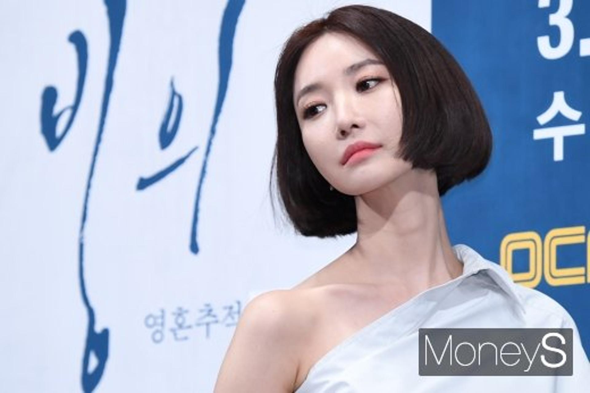'강경대응' 나선 고준희, "버닝썬 성접대 여배우 아냐"