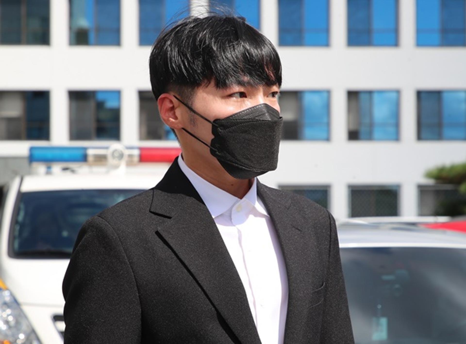 검찰 '프로포폴 투약' 휘성, 2심도 징역 3년 구형
