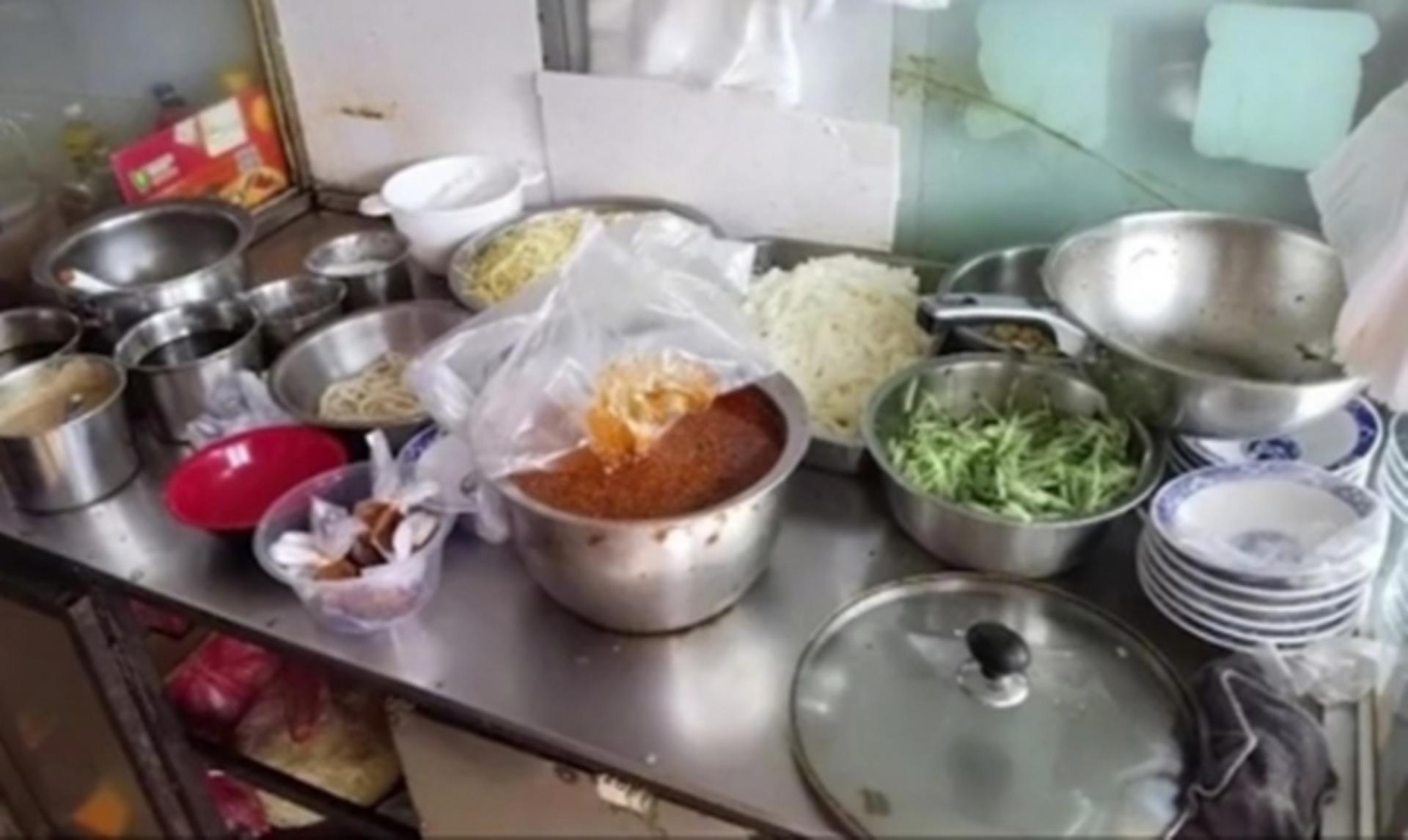 맛집으로 대박난 ‘마약국수’… 알고보니 진짜 마약?