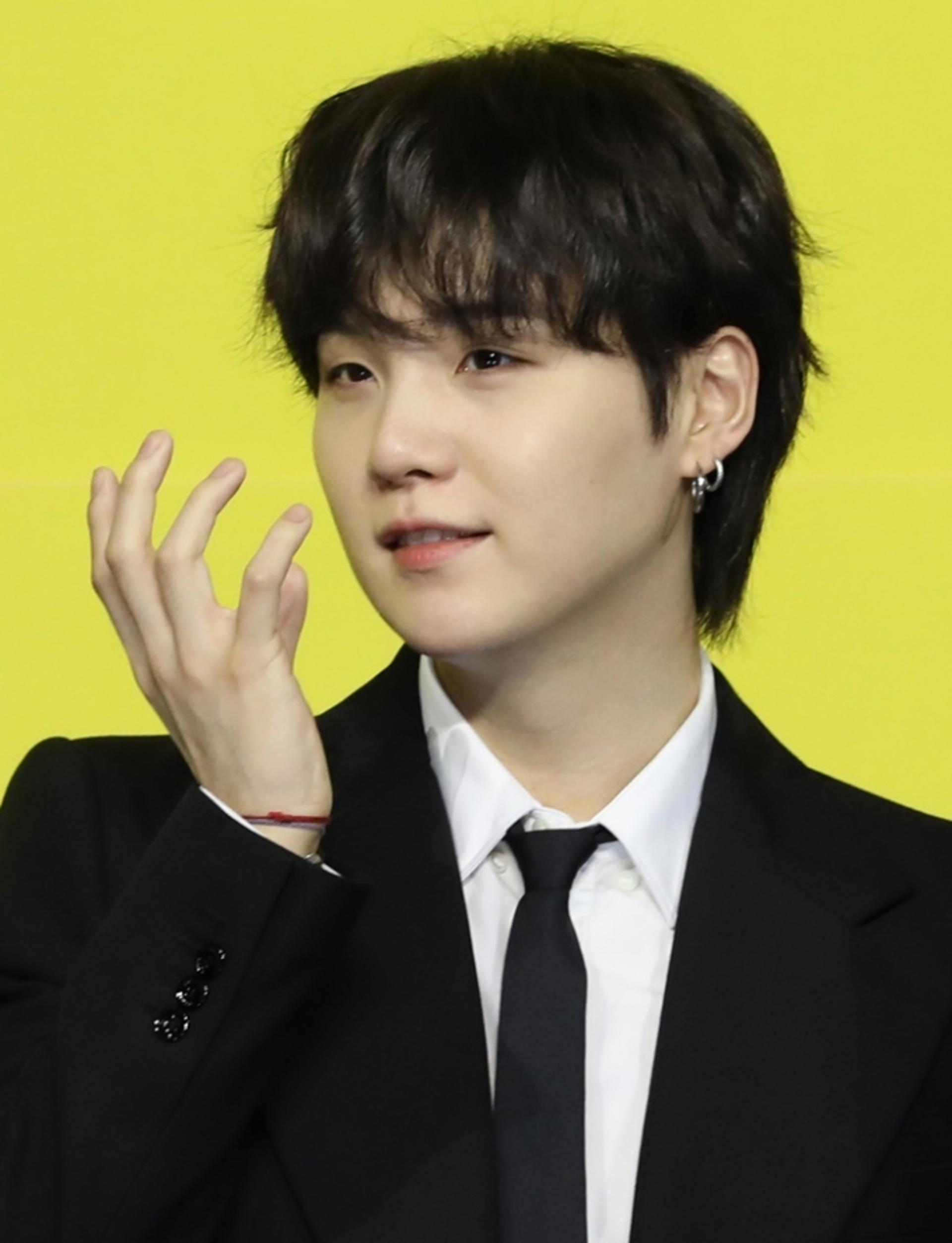 BTS 슈가의 일침 "가수가 UN 왜 가냐고? 그게 우리 역할"