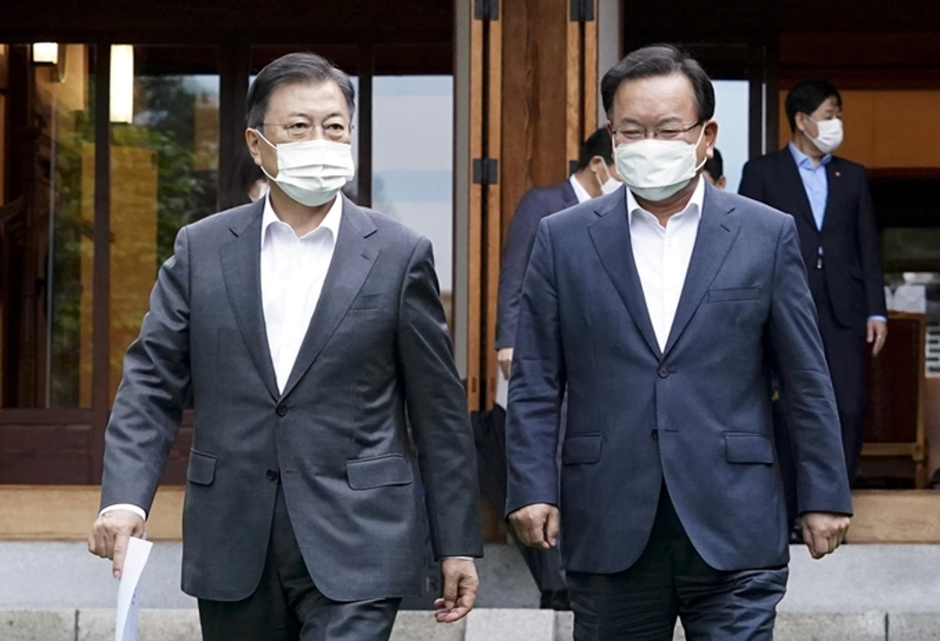 김부겸 "추석 후 확진 증가… 단계적 일상회복 위해 확산세 안정 총력"