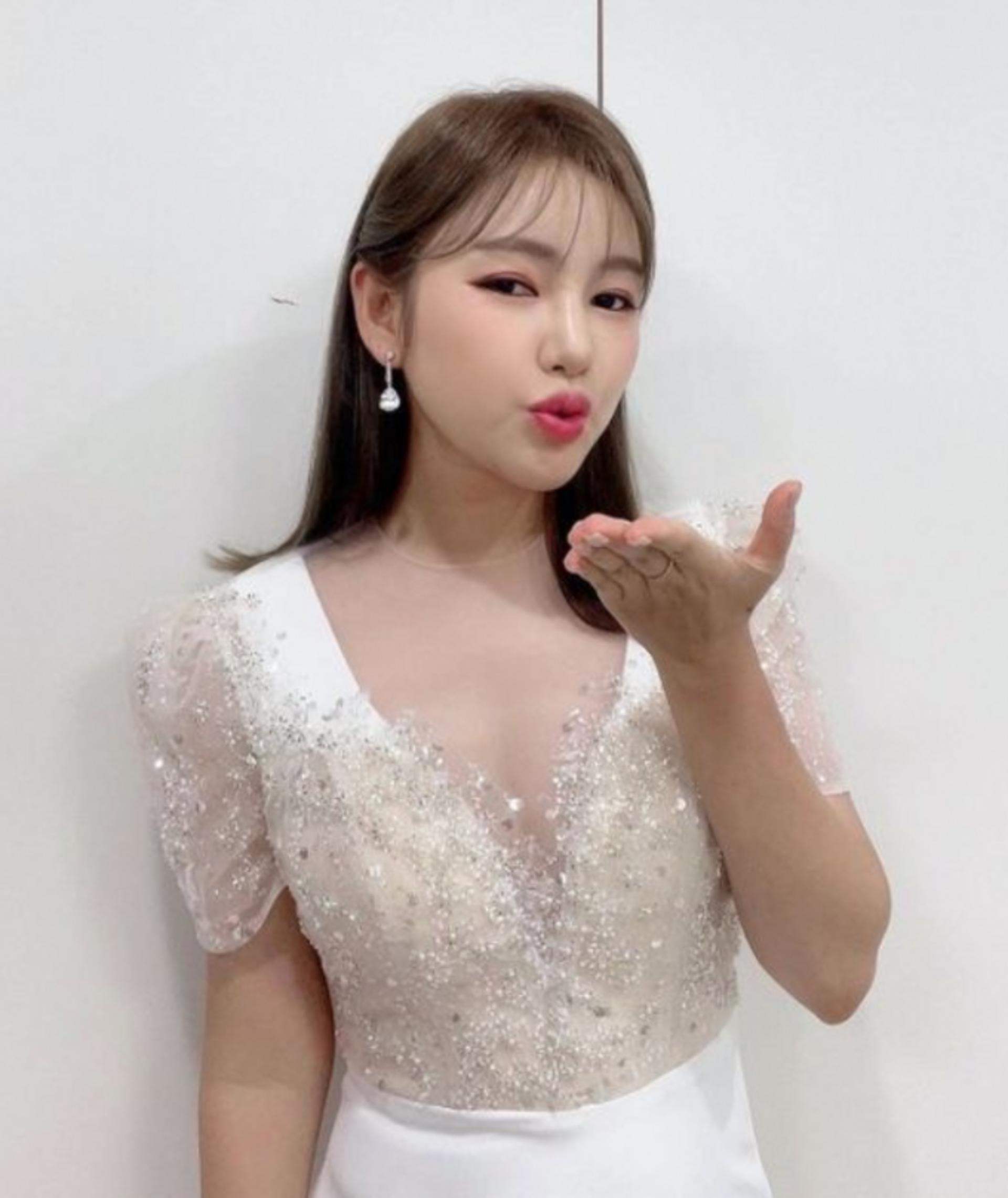 갈수록 예뻐지는 송가인 "여신이어라~"